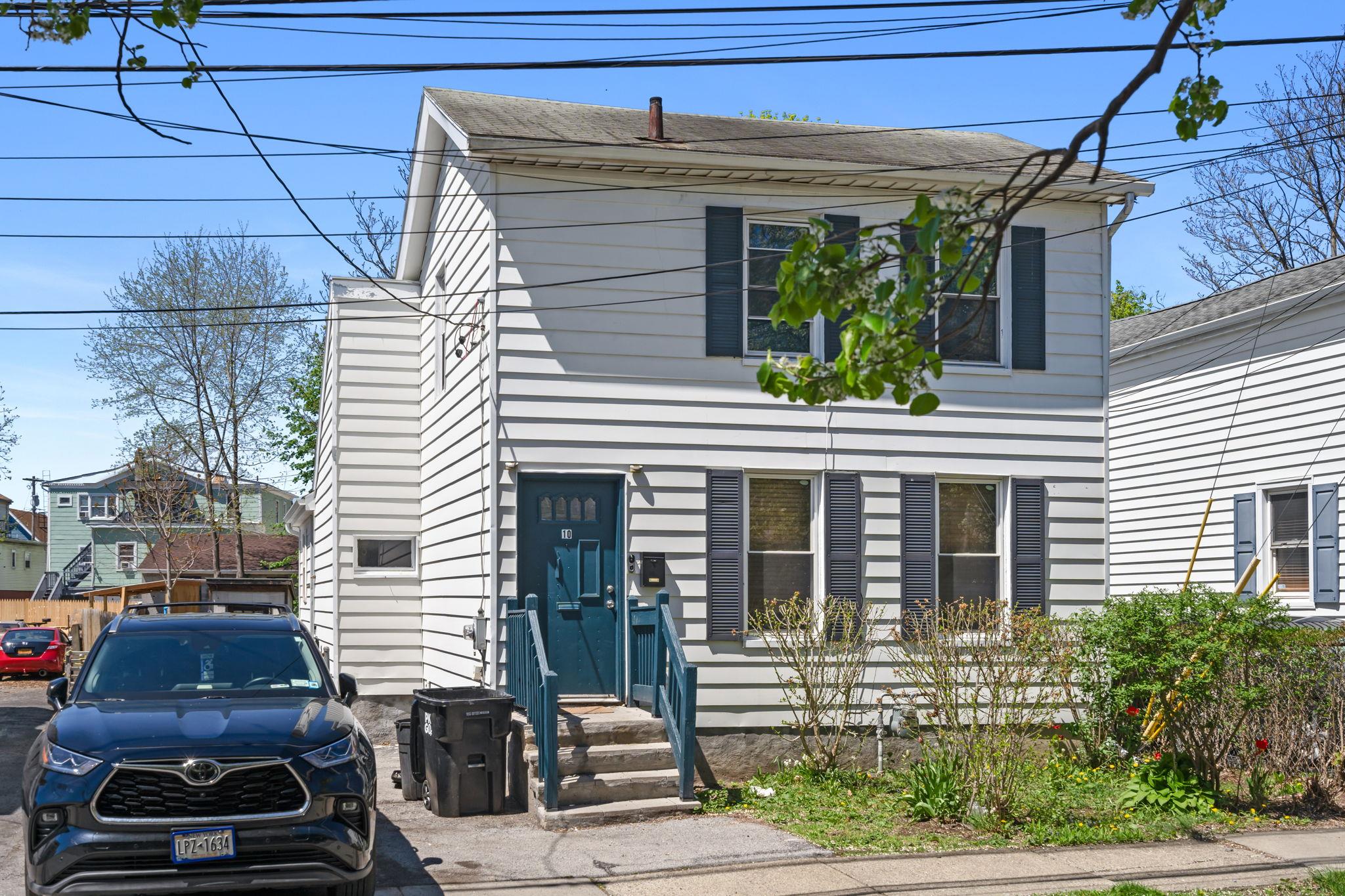 Property photo # 1