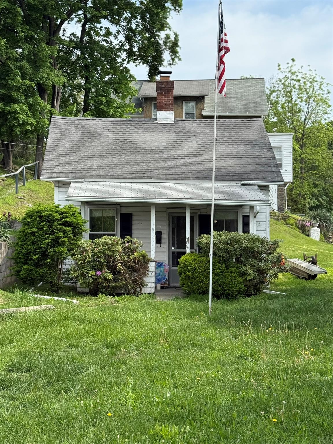 Property photo # 1