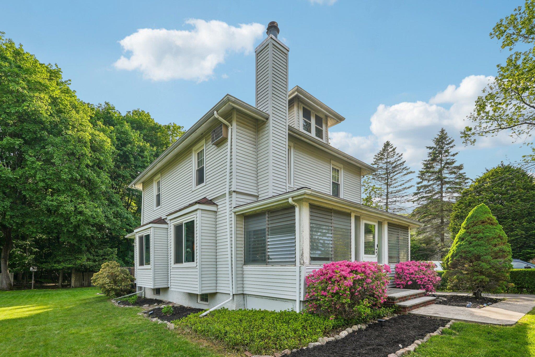 Property photo # 1