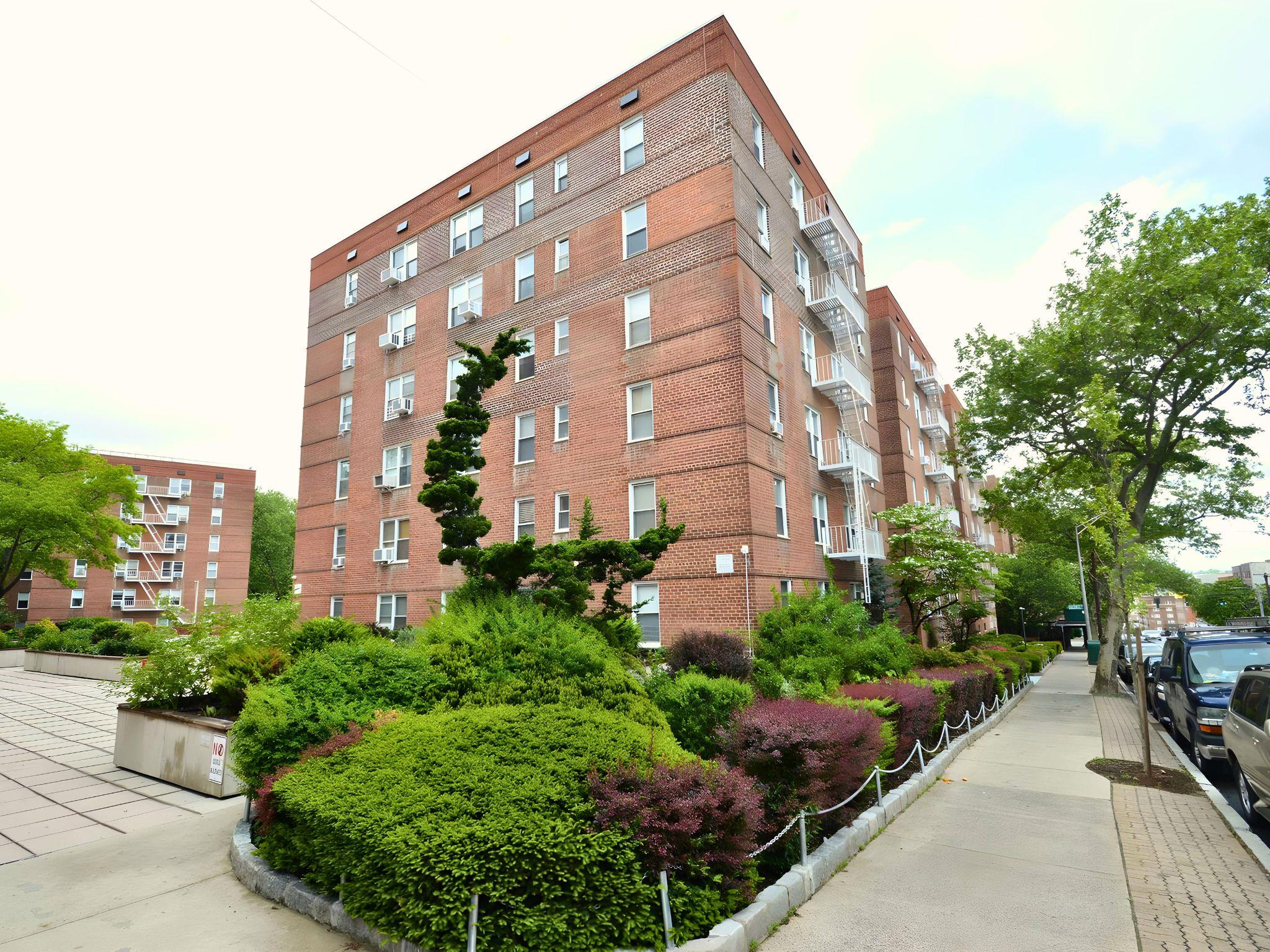 Property photo # 1