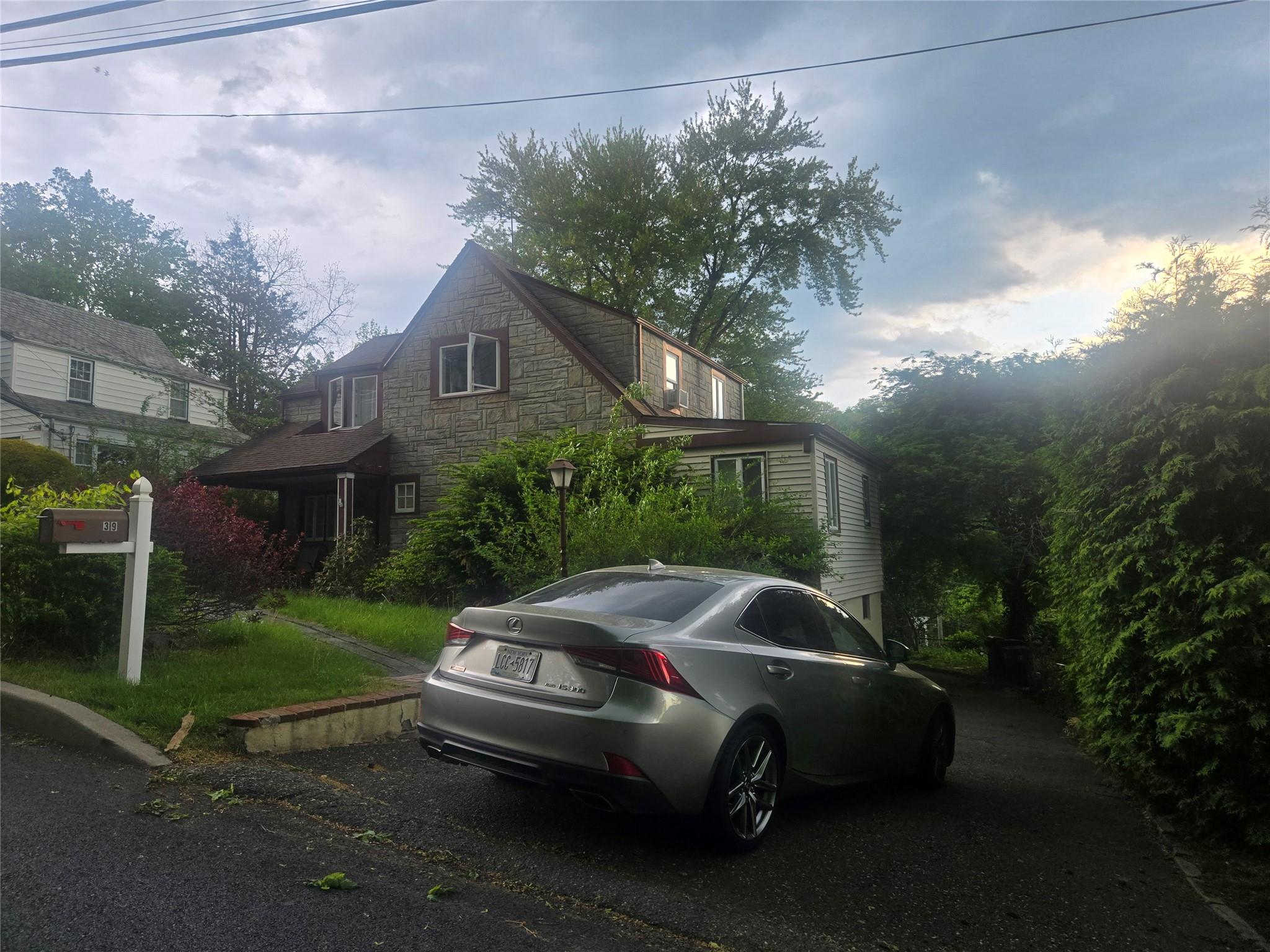 Property photo # 1