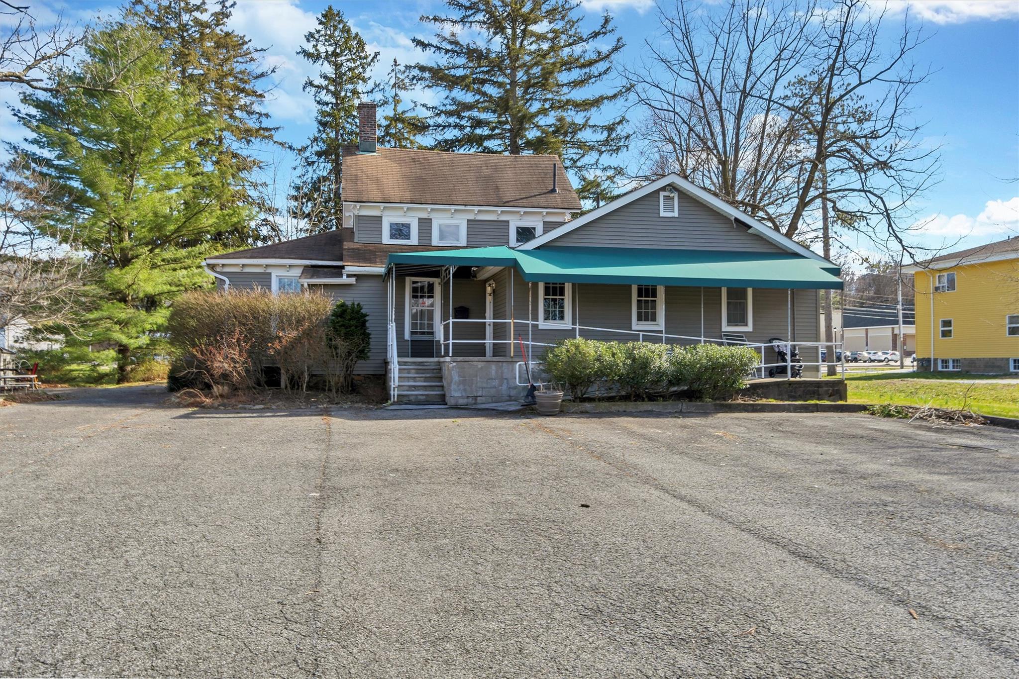 Property photo # 1