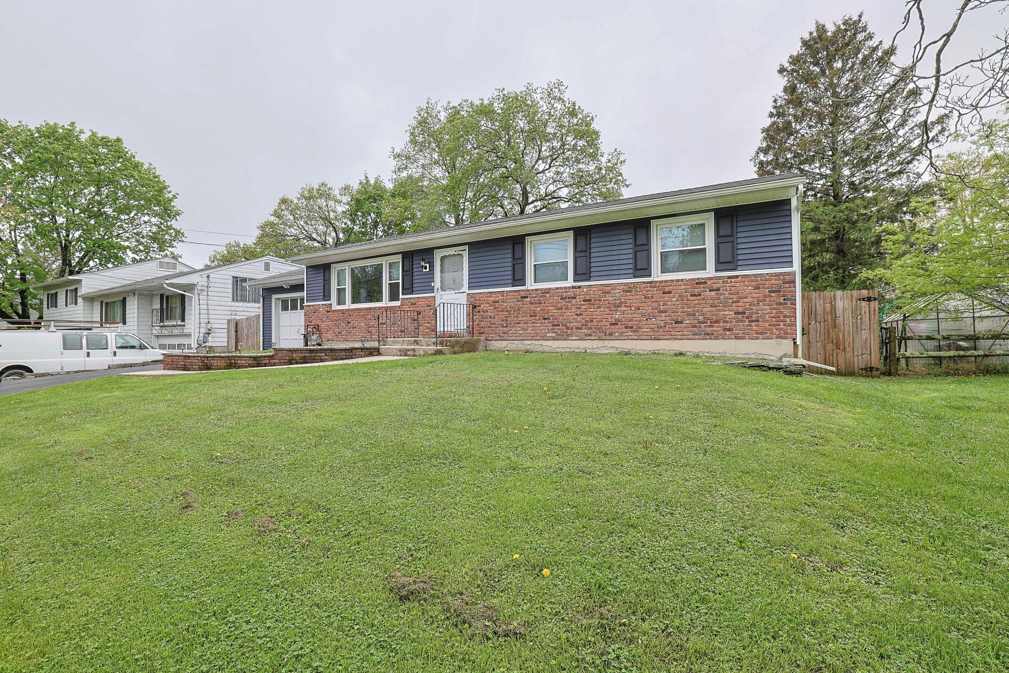 Property photo # 1