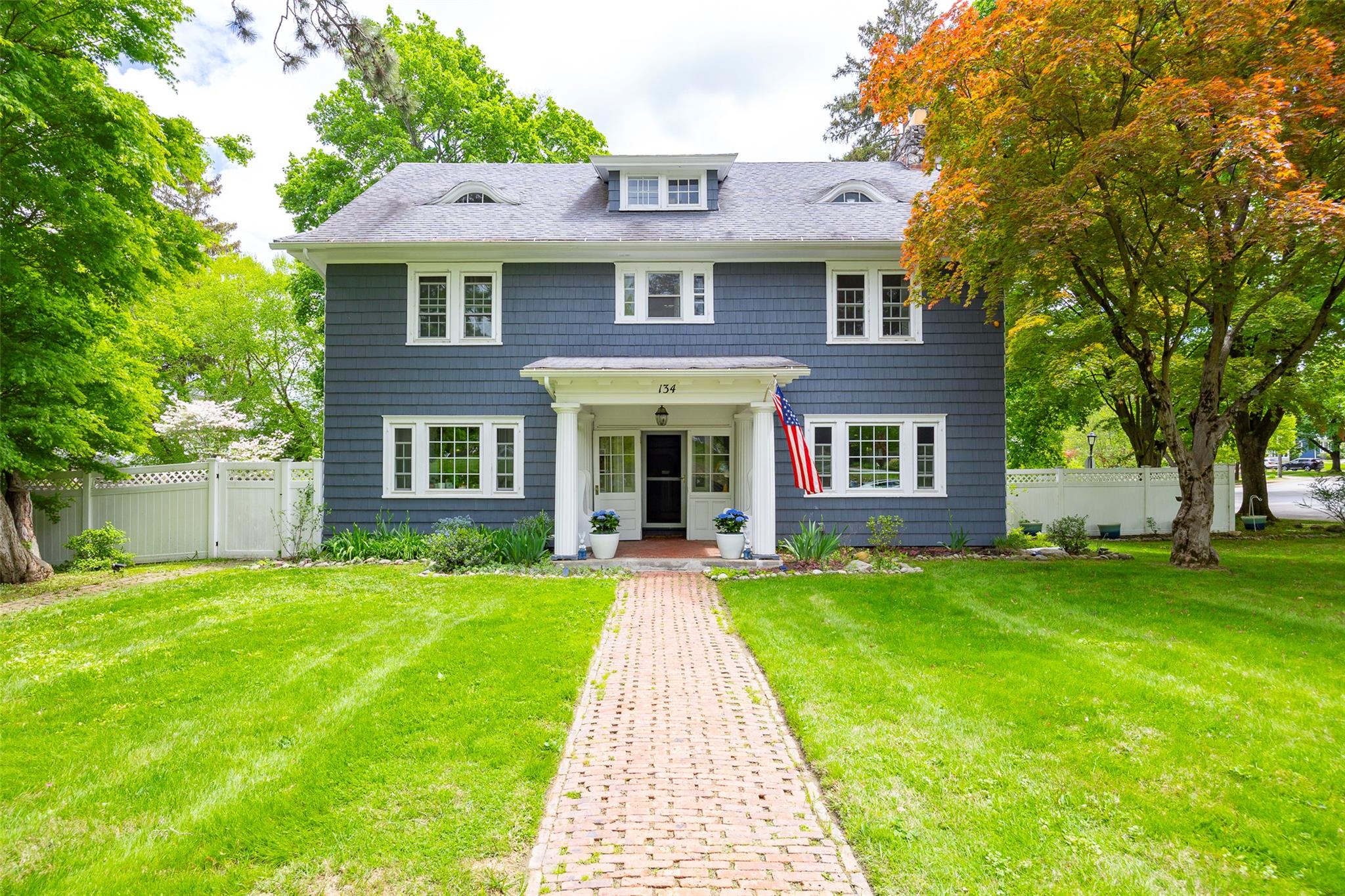 Property photo # 1