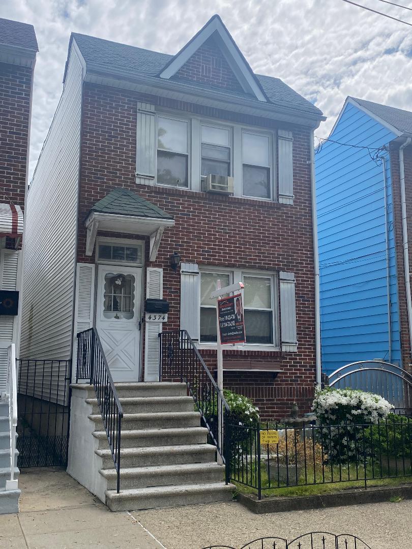 Property photo # 1