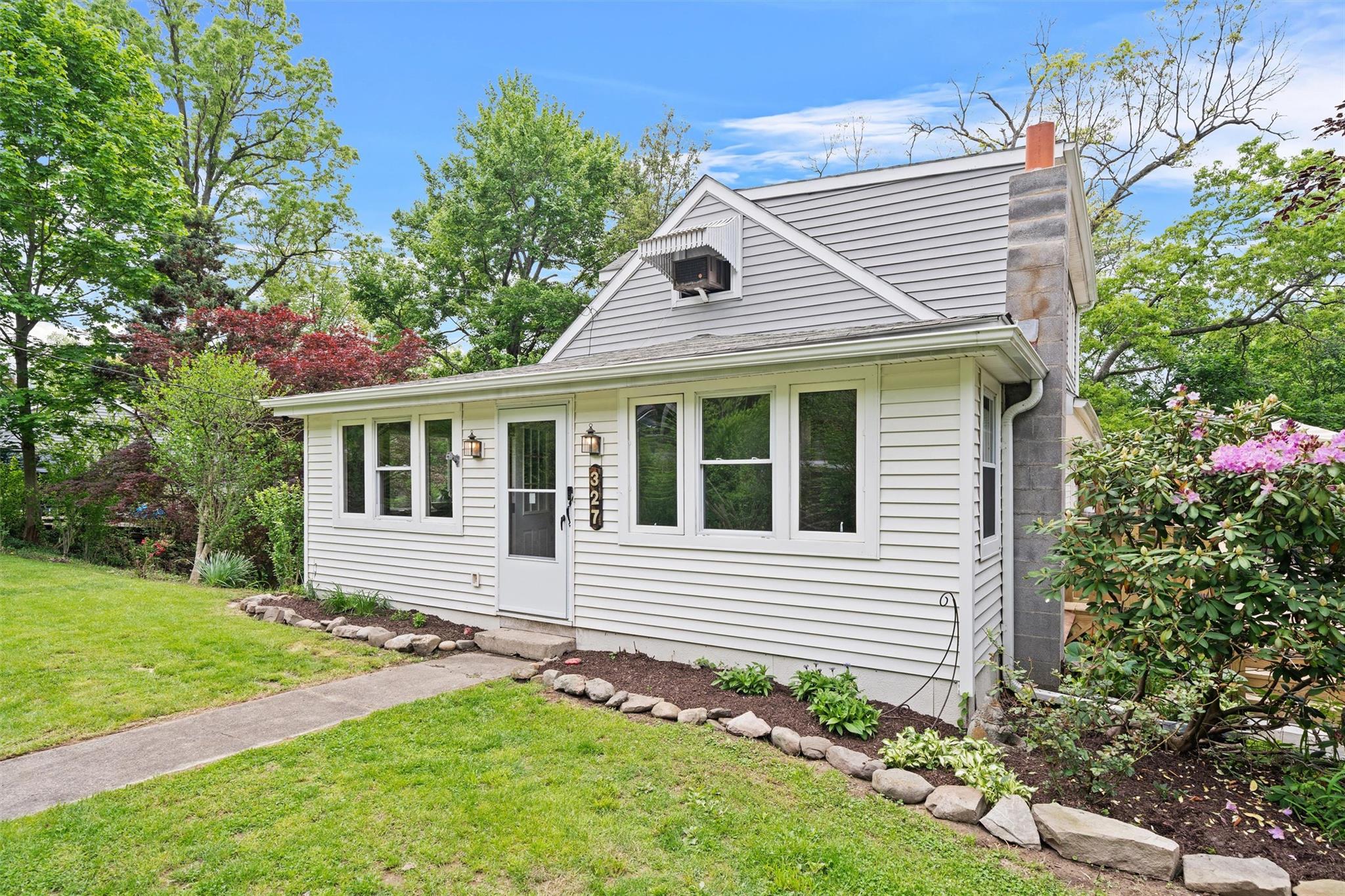 Property photo # 1