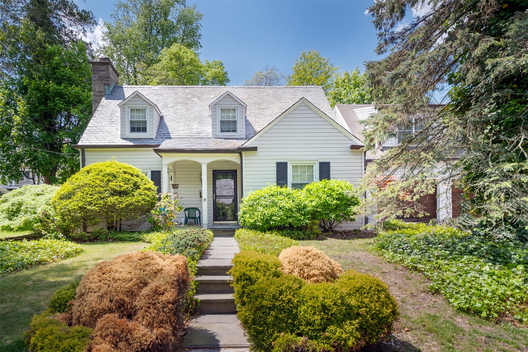 Property photo # 1