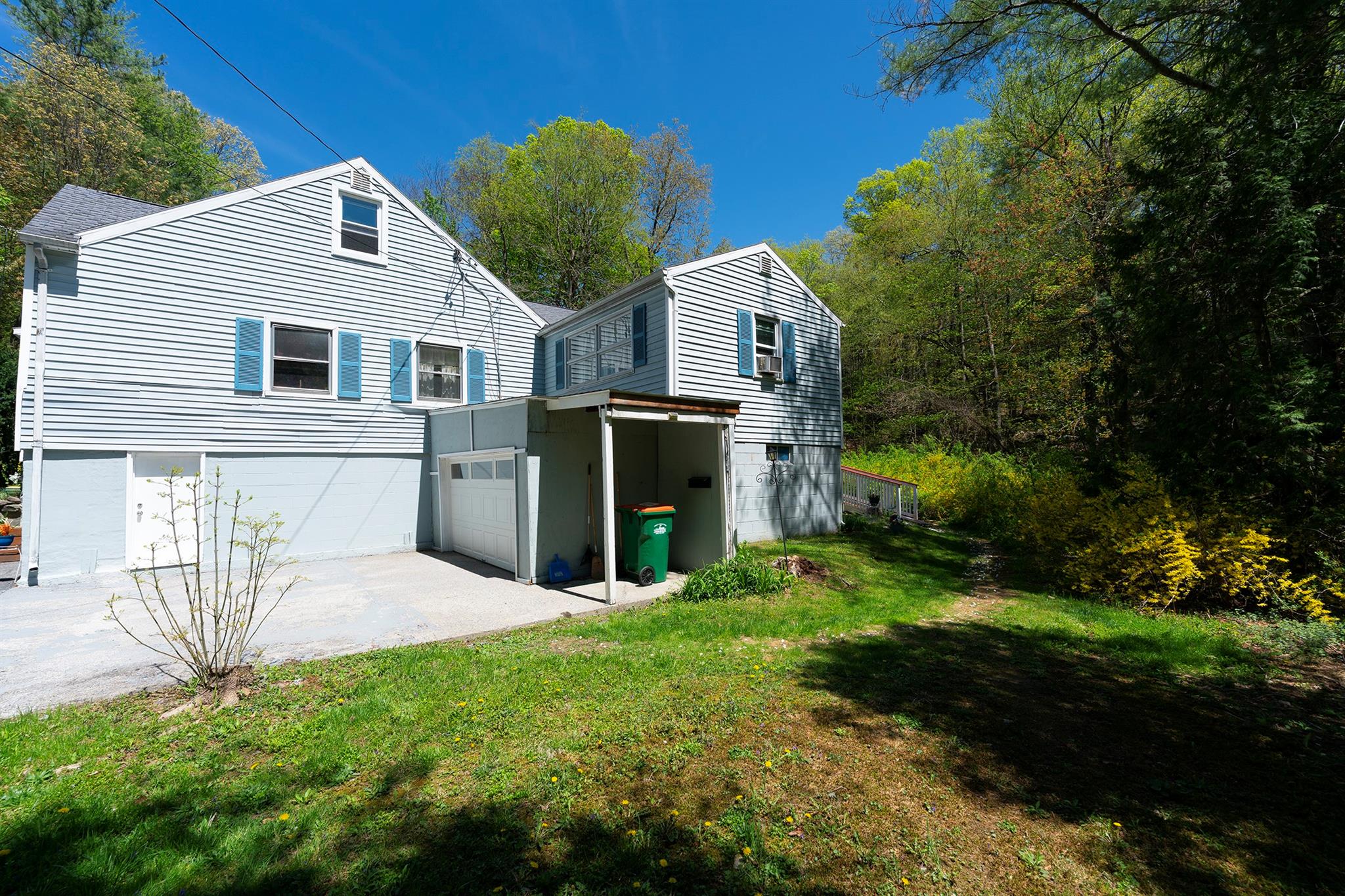 Property photo # 1