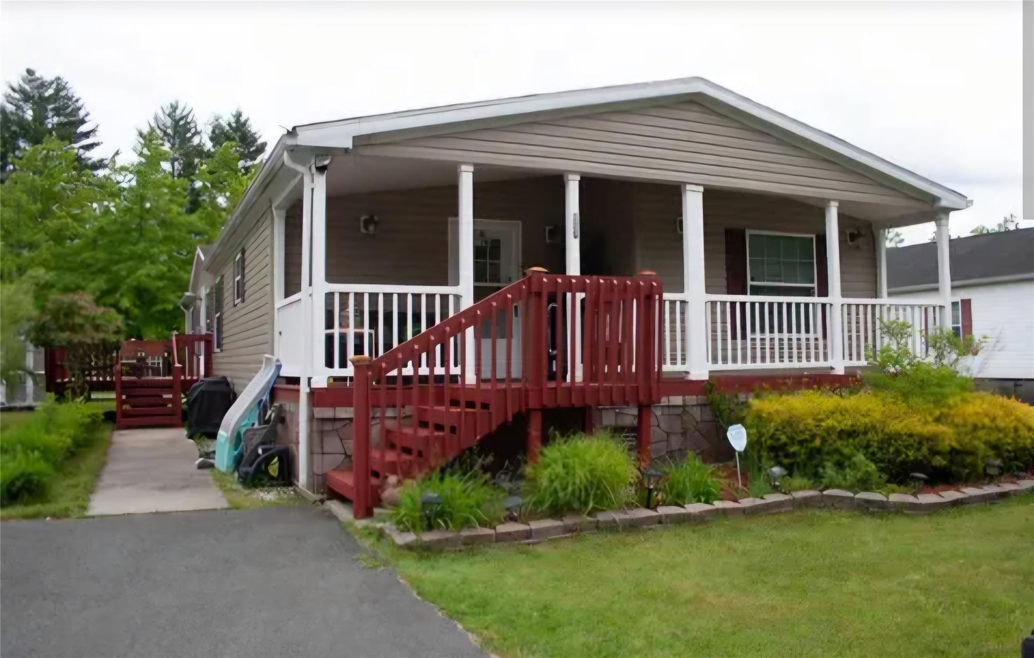 Property photo # 1