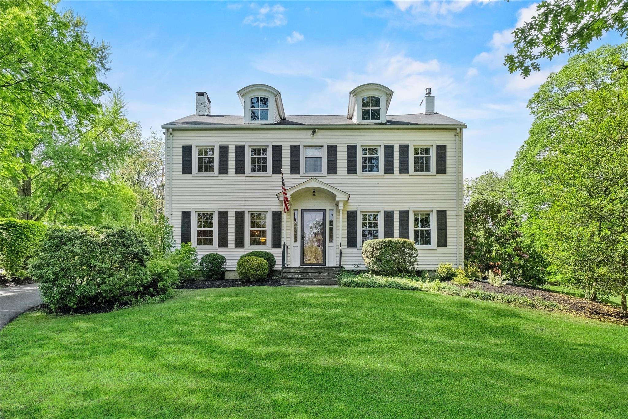 Property photo # 1