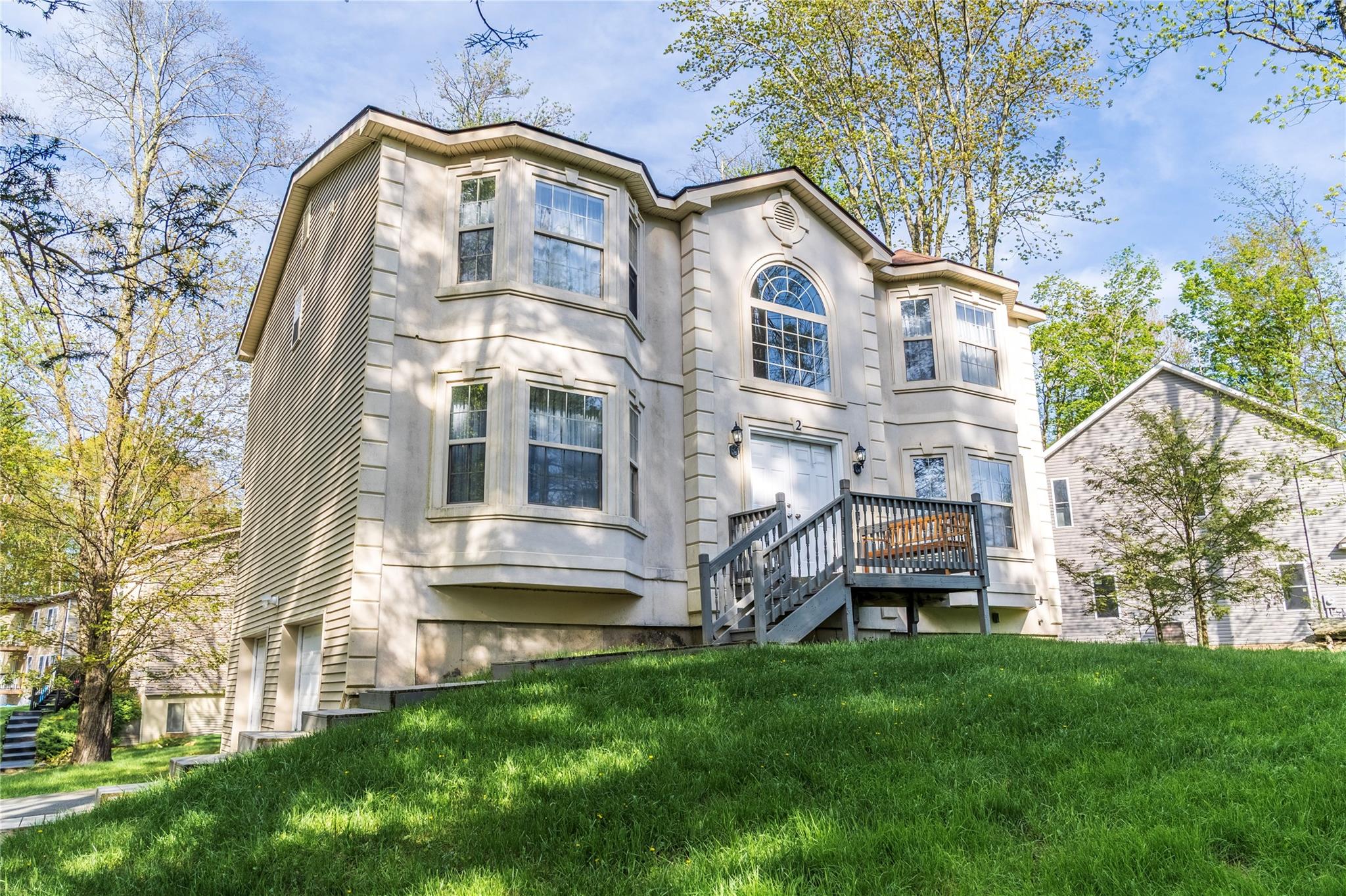 Property photo # 1