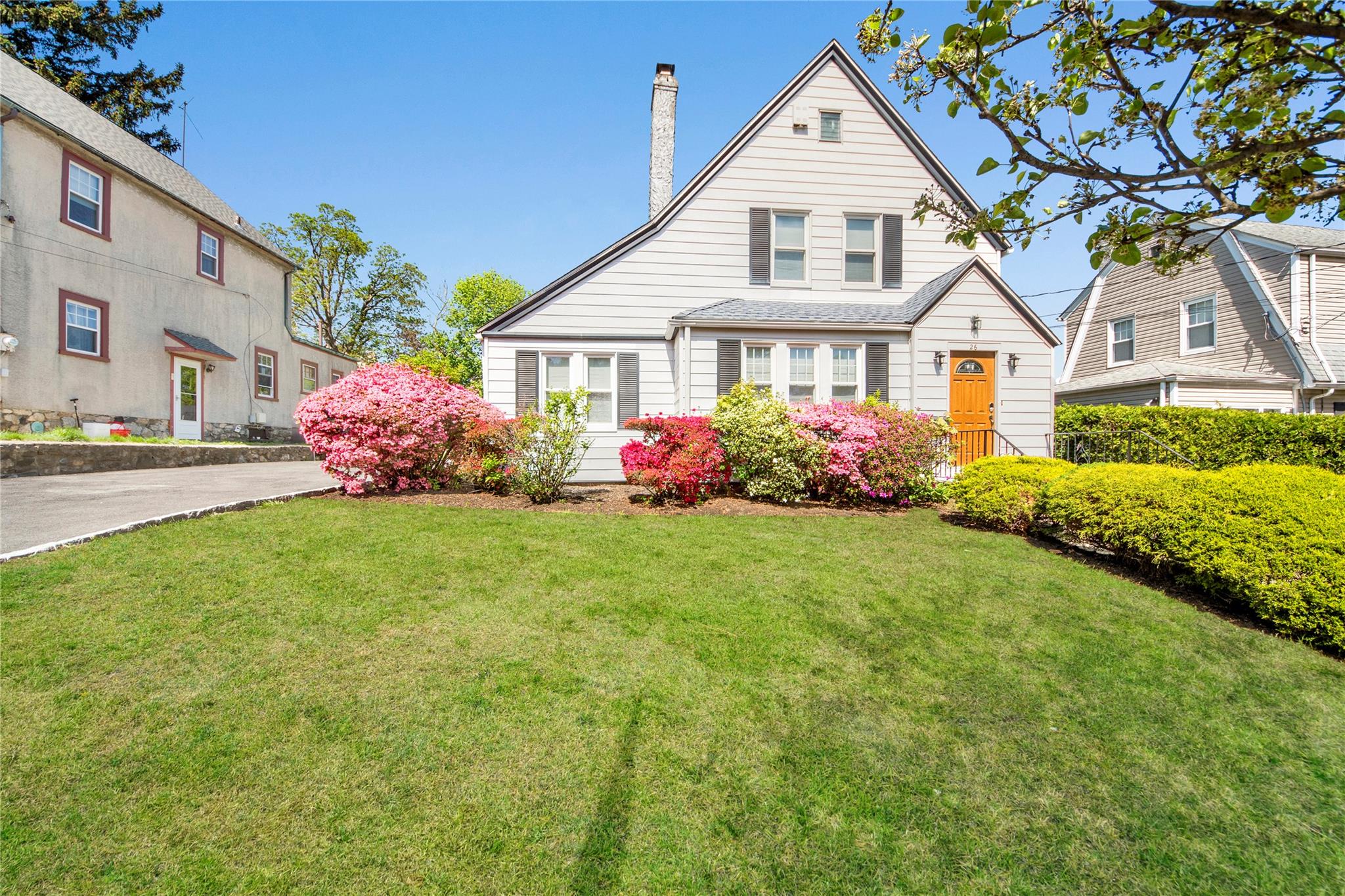Property photo # 1