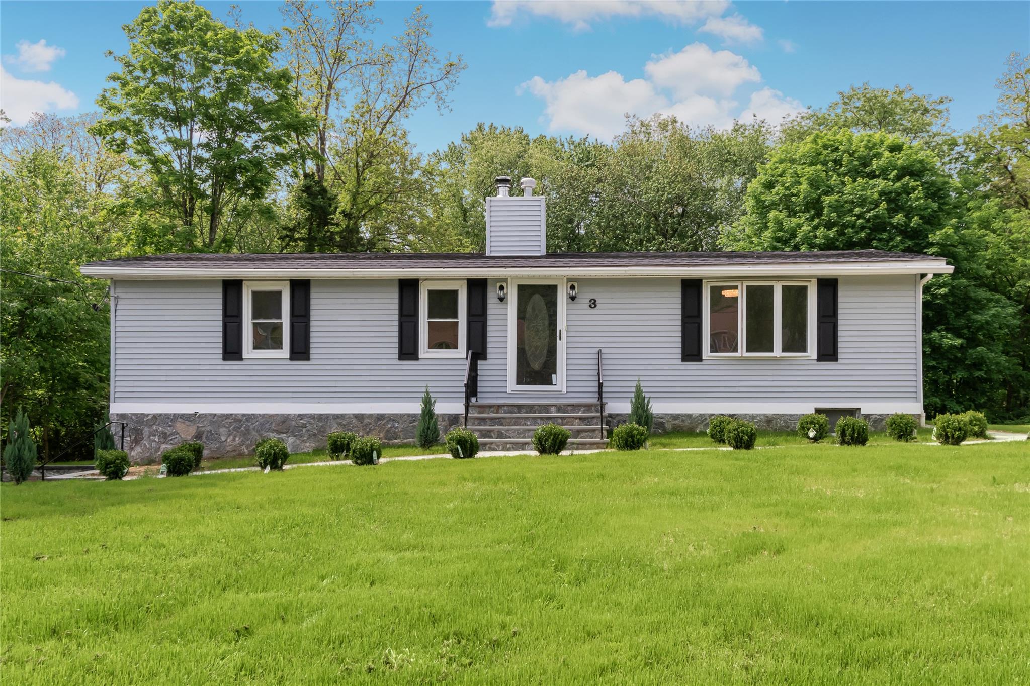 Property photo # 1