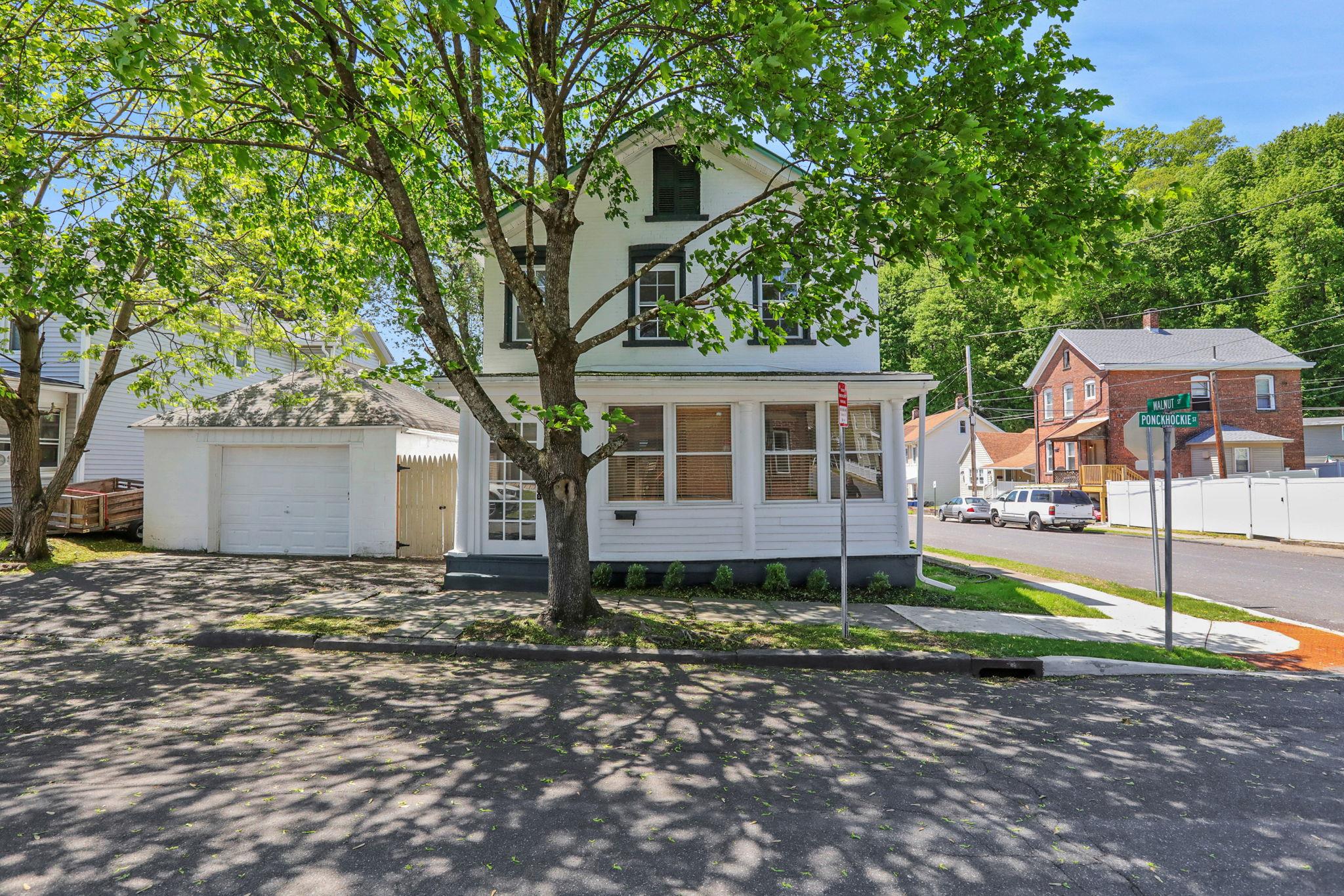 Property photo # 1