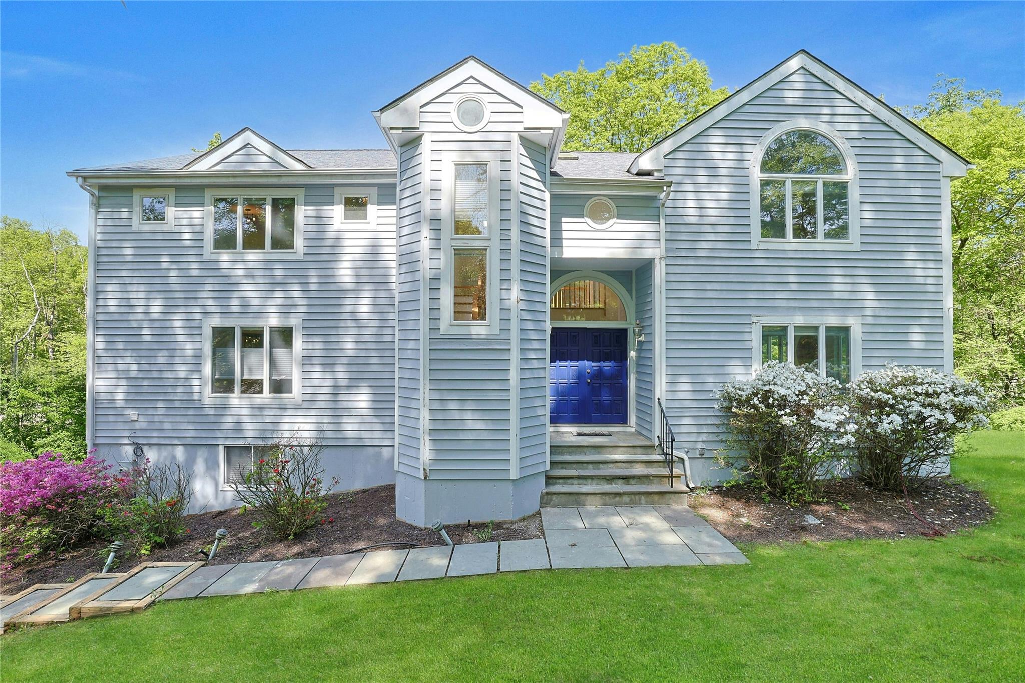 Property photo # 1