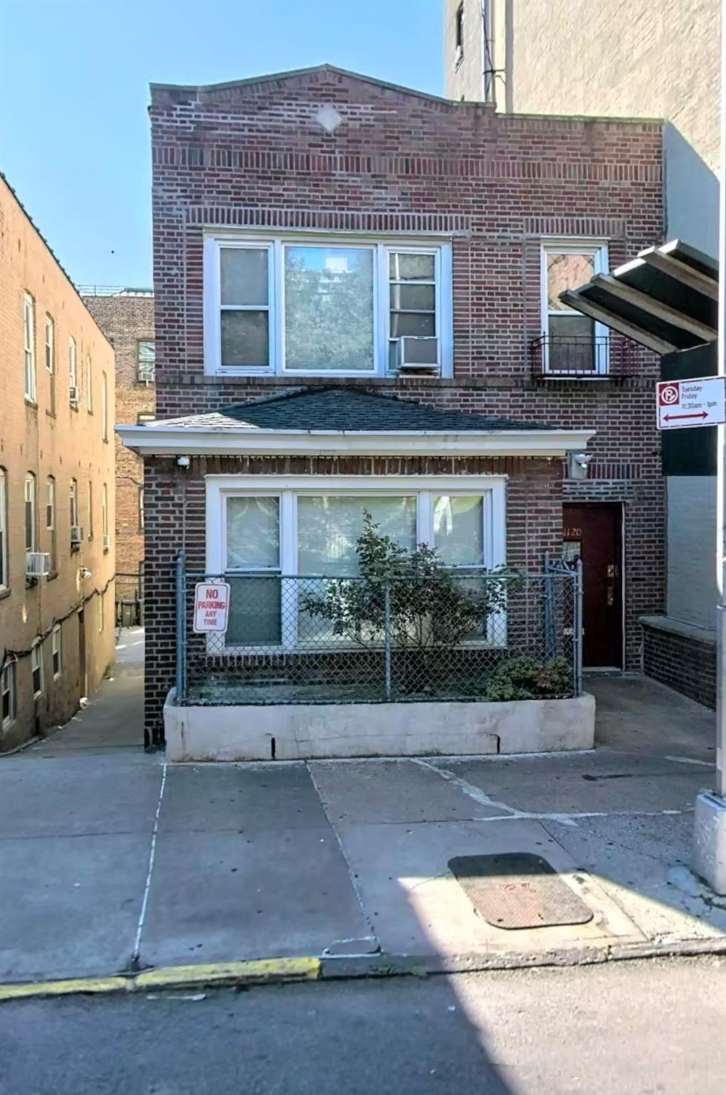 Property photo # 1