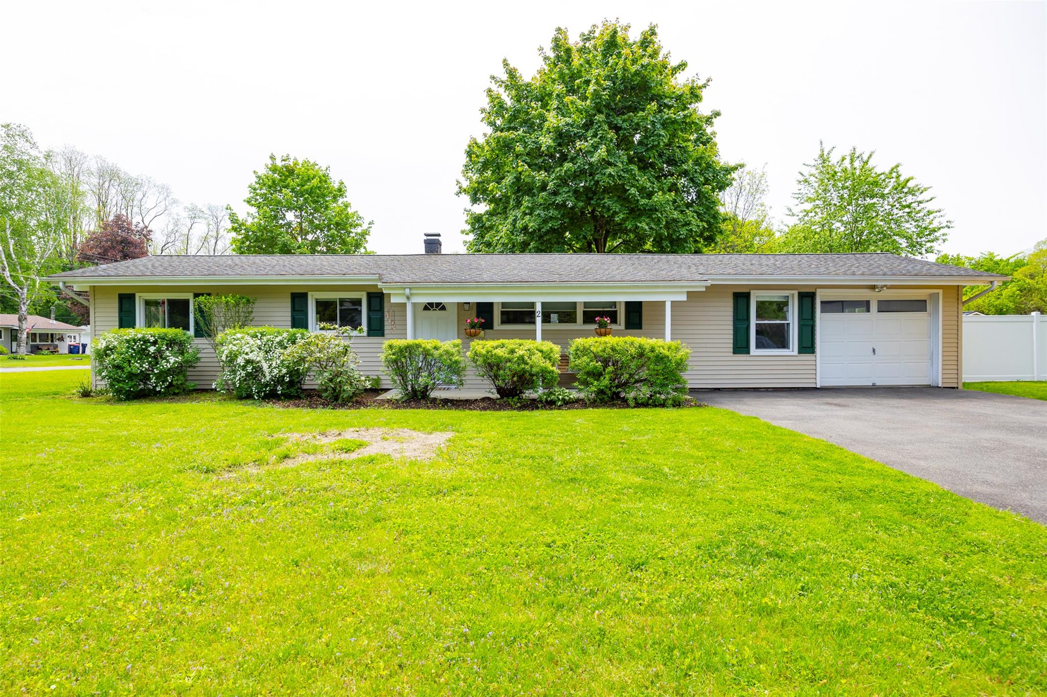 Property photo # 1