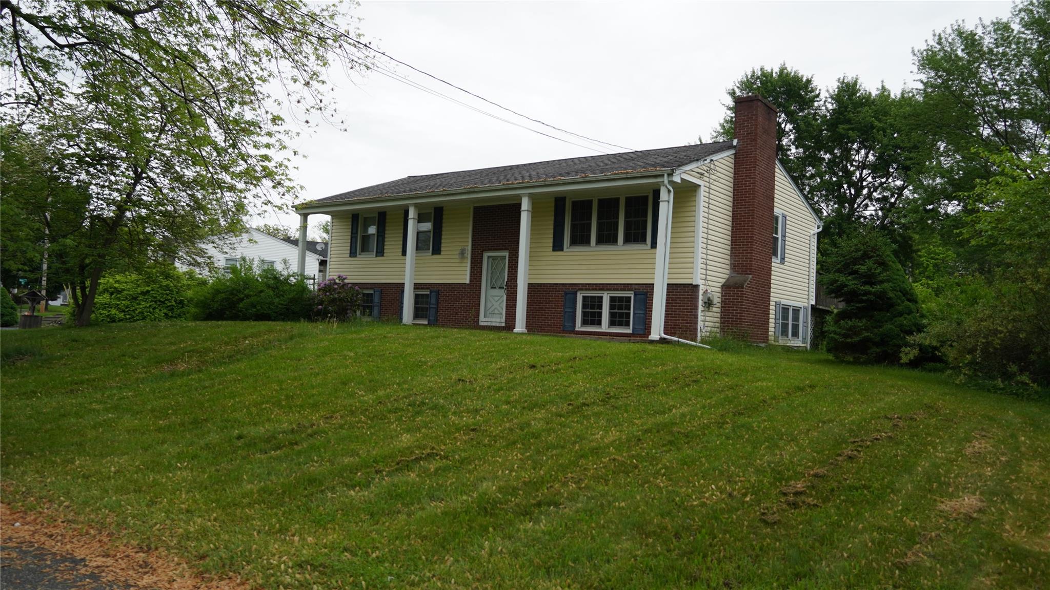 Property photo # 1
