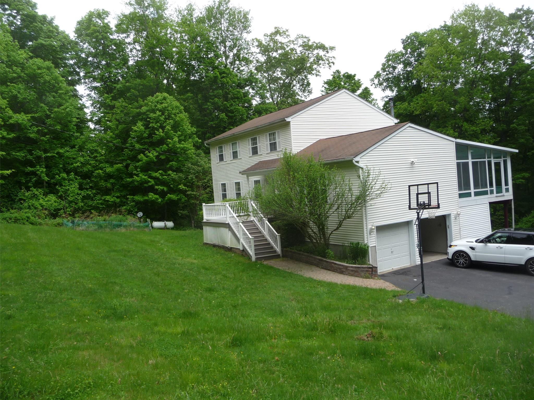 Property photo # 1