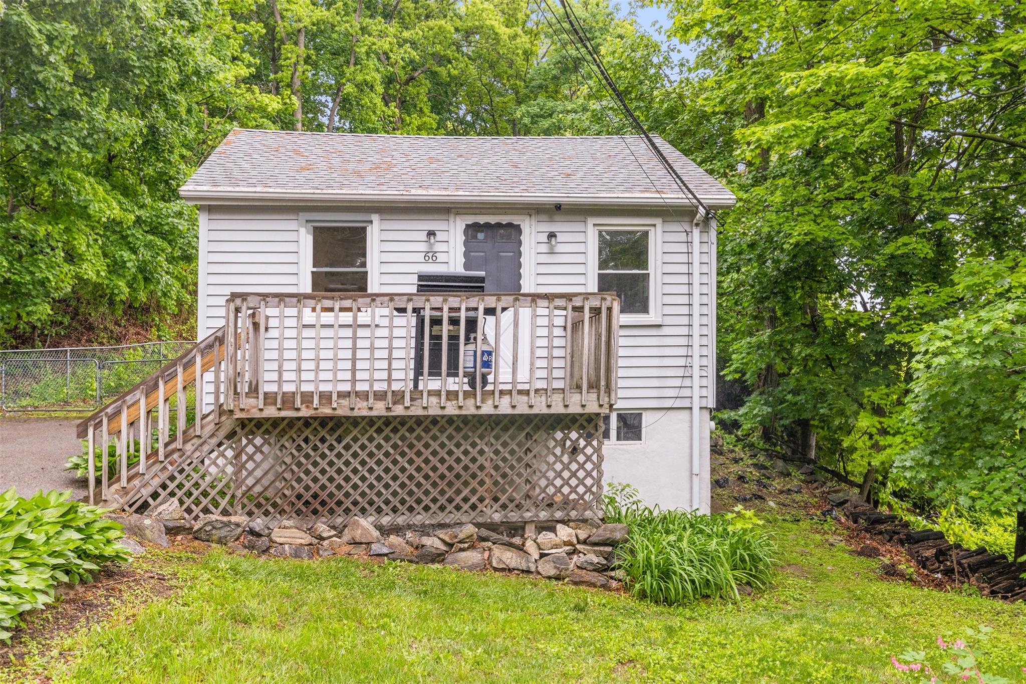 Property photo # 1