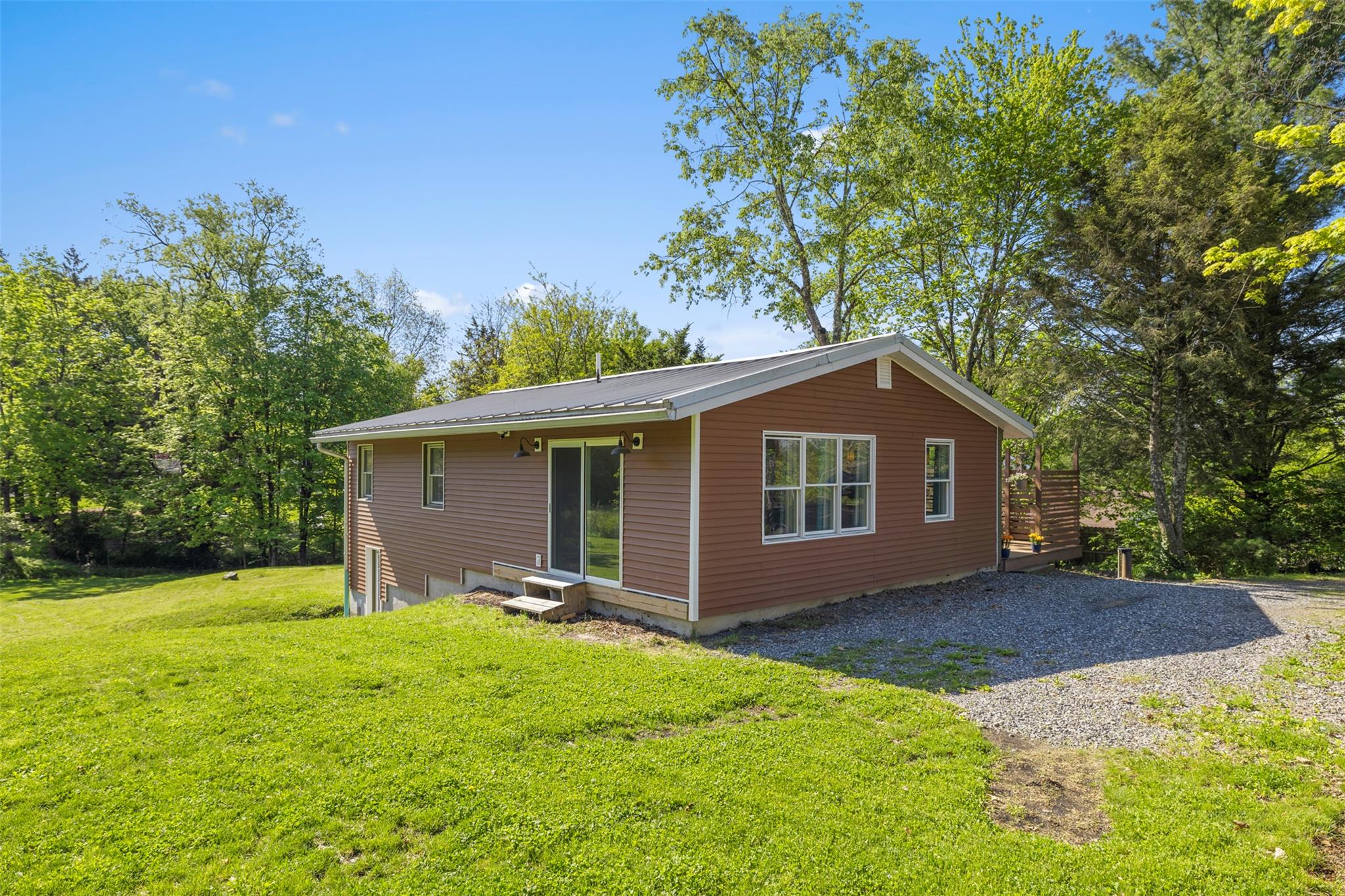 Property photo # 1
