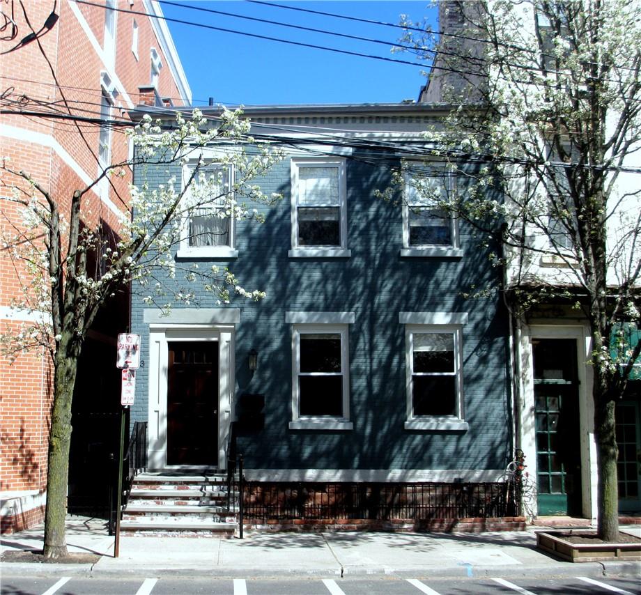 Property photo # 1