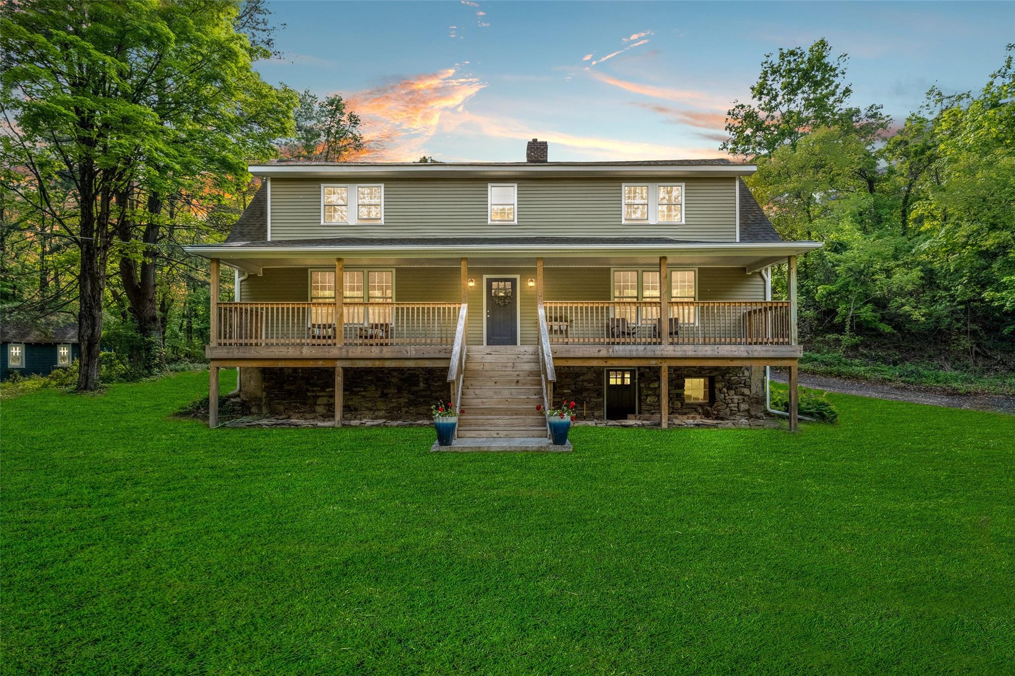 Property photo # 1