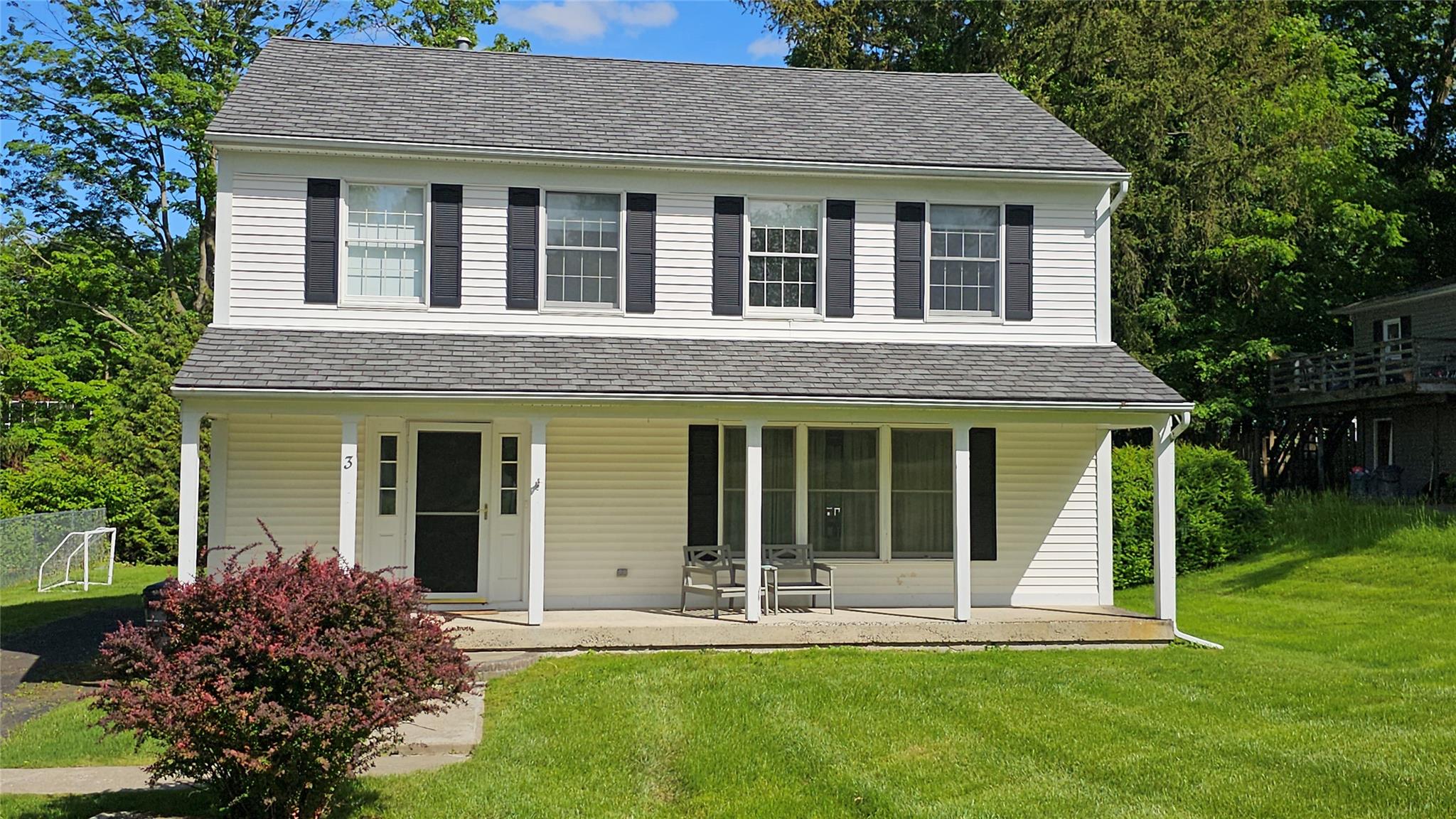 Property photo # 1