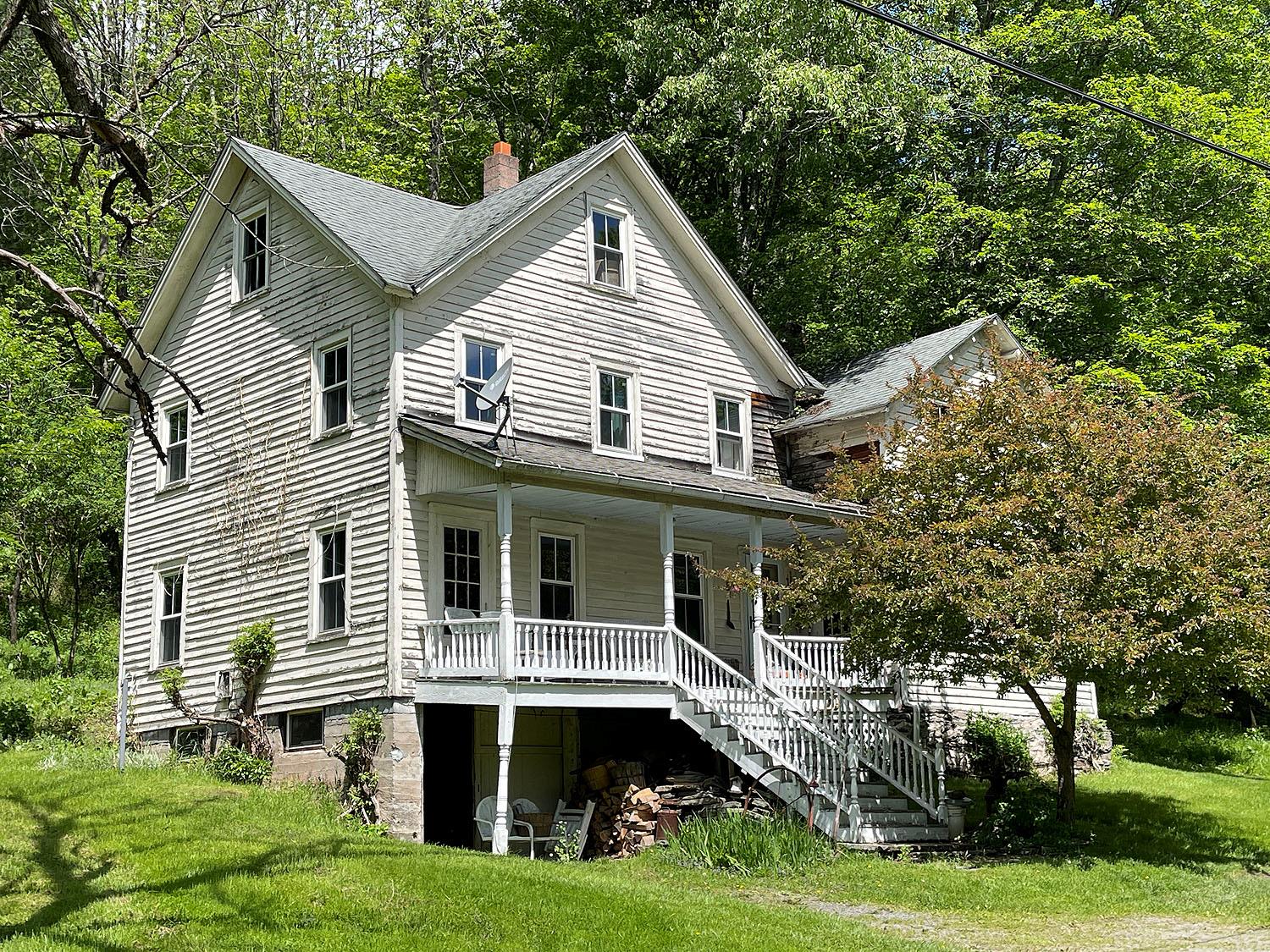 Property photo # 1