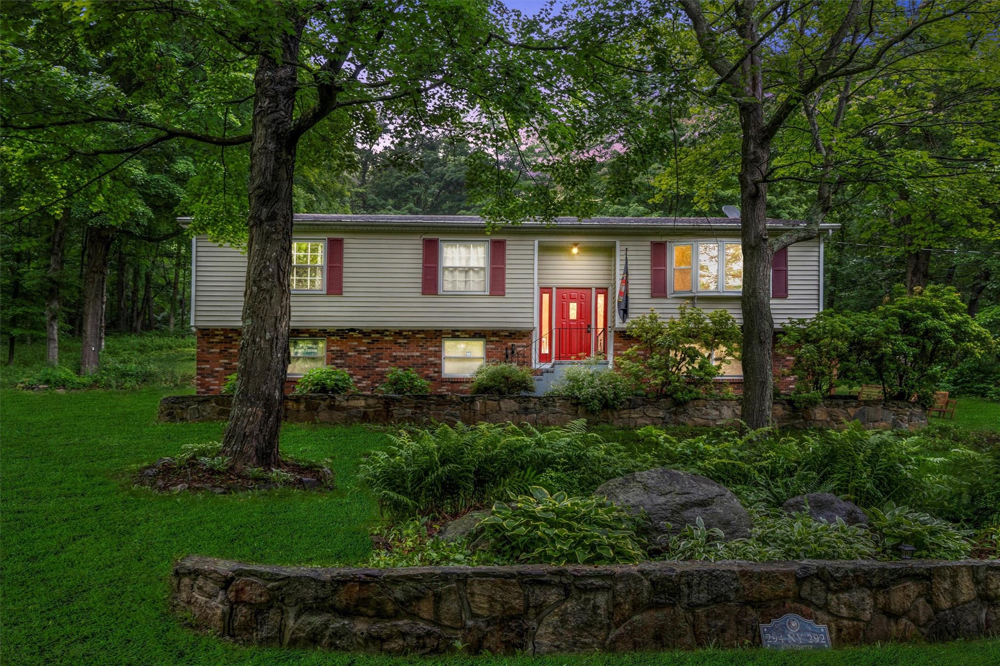 Property photo # 1