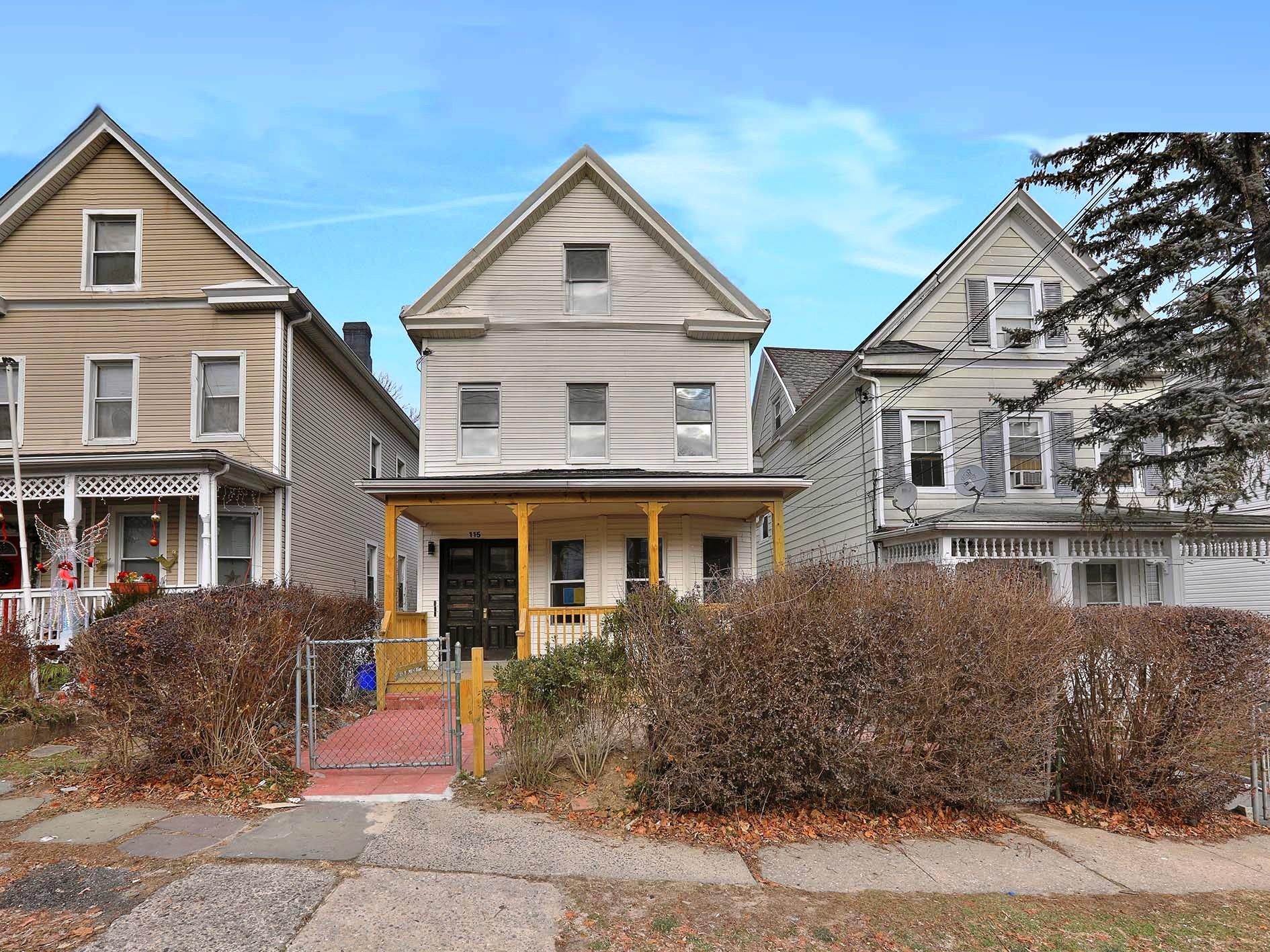 Property photo # 1