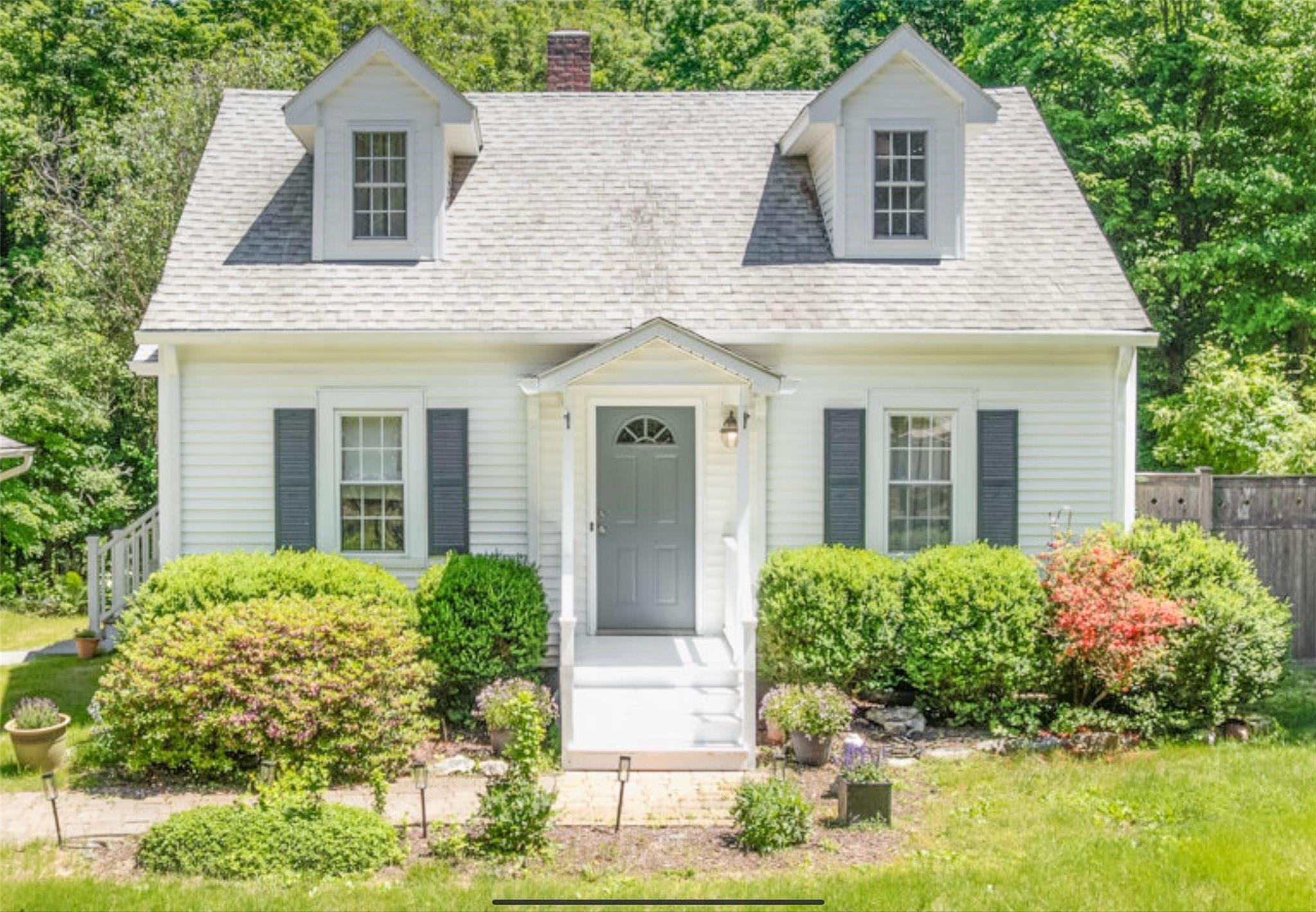 Property photo # 1