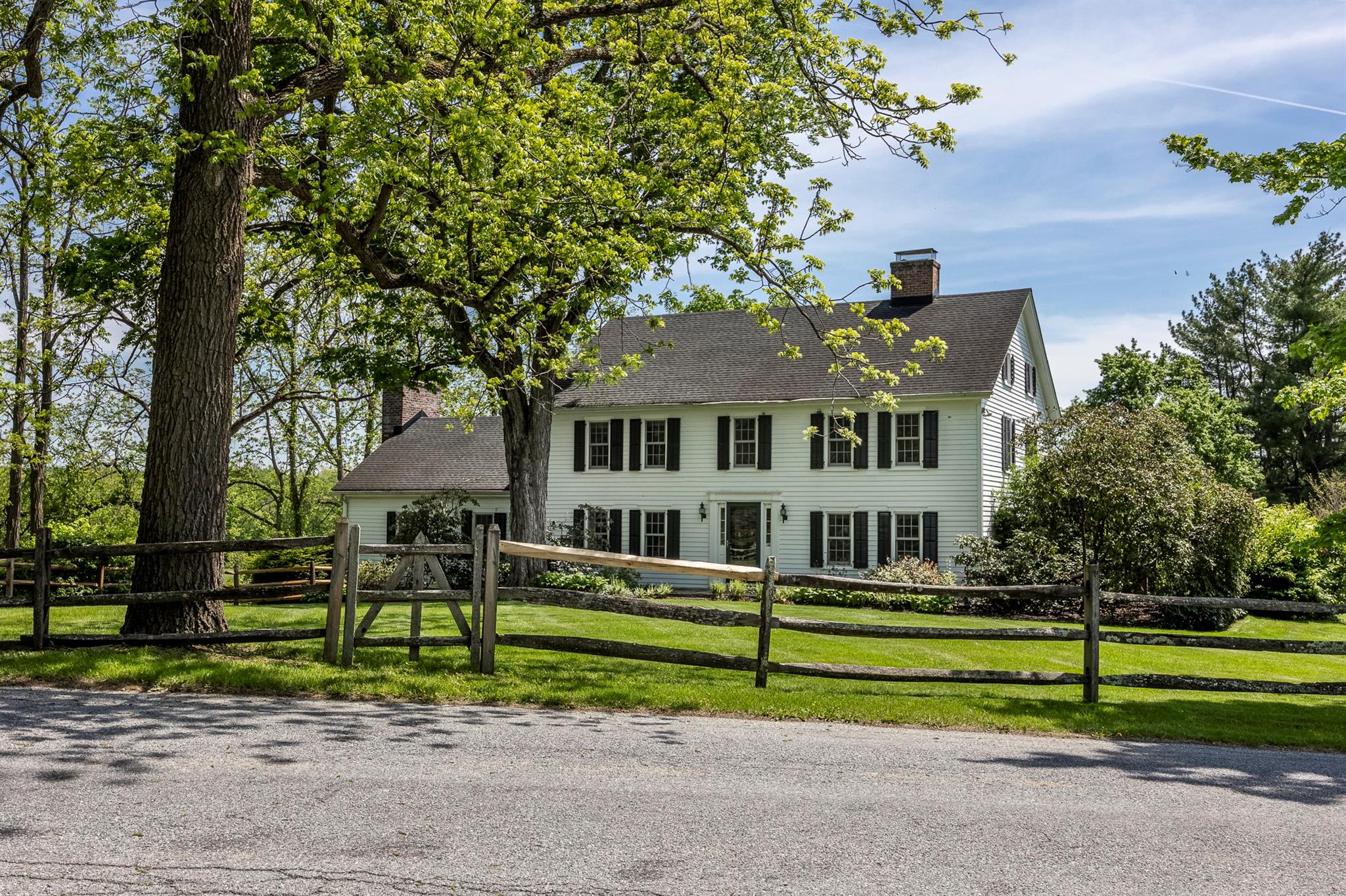 Property photo # 1
