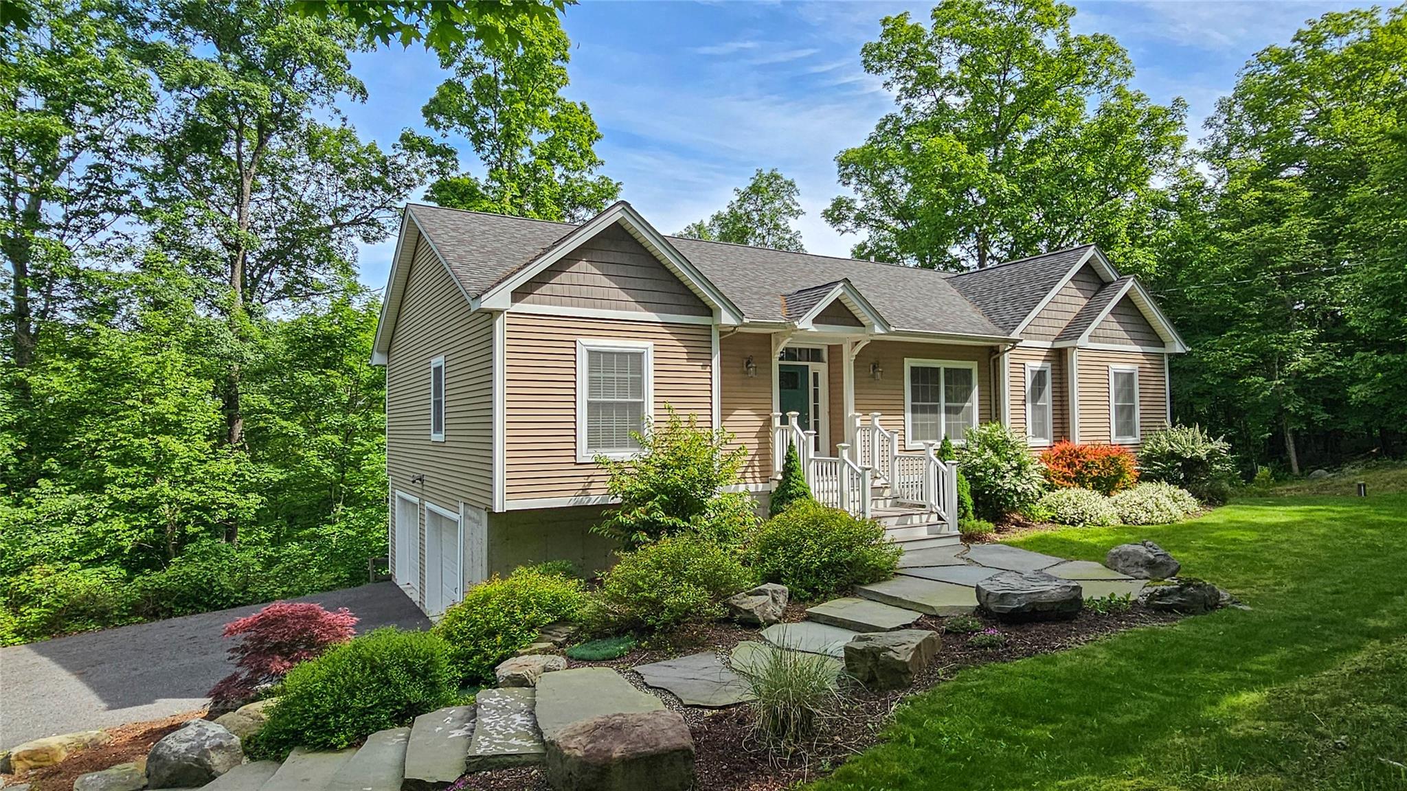 Property photo # 1