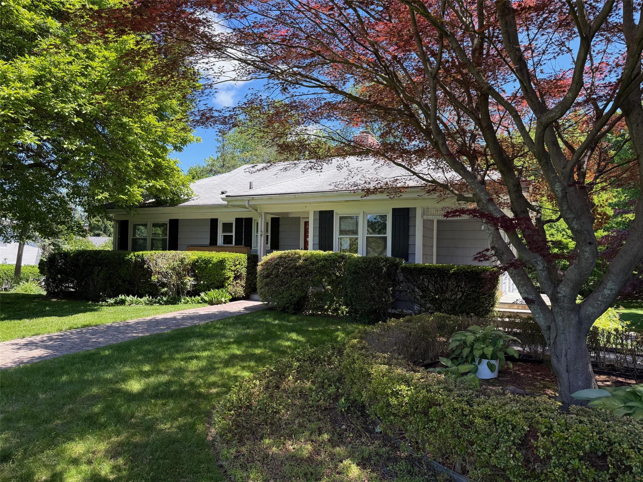 Property photo # 1