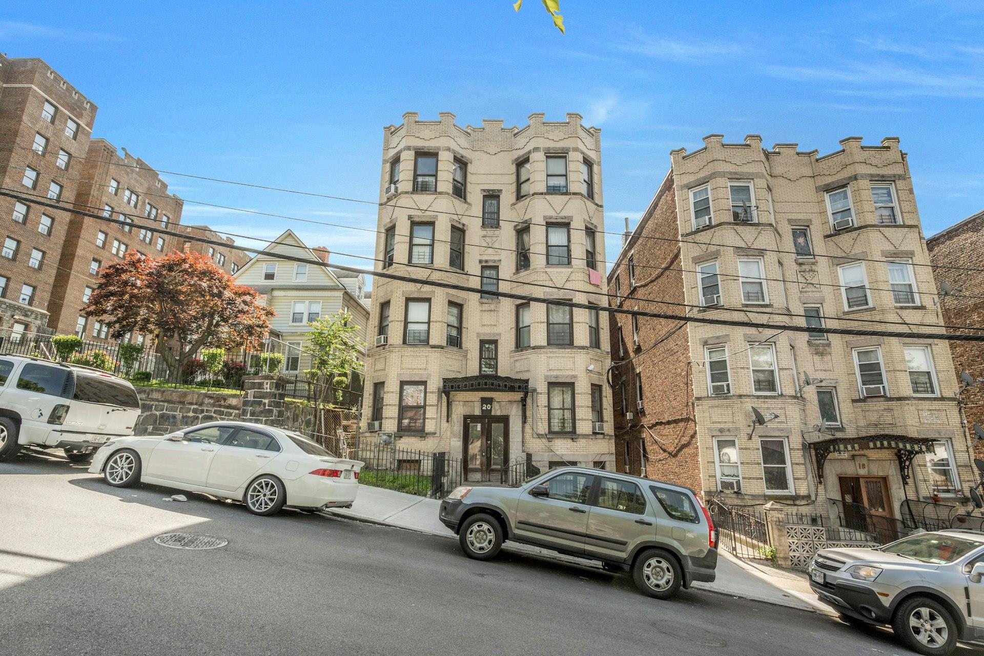 Property photo # 1