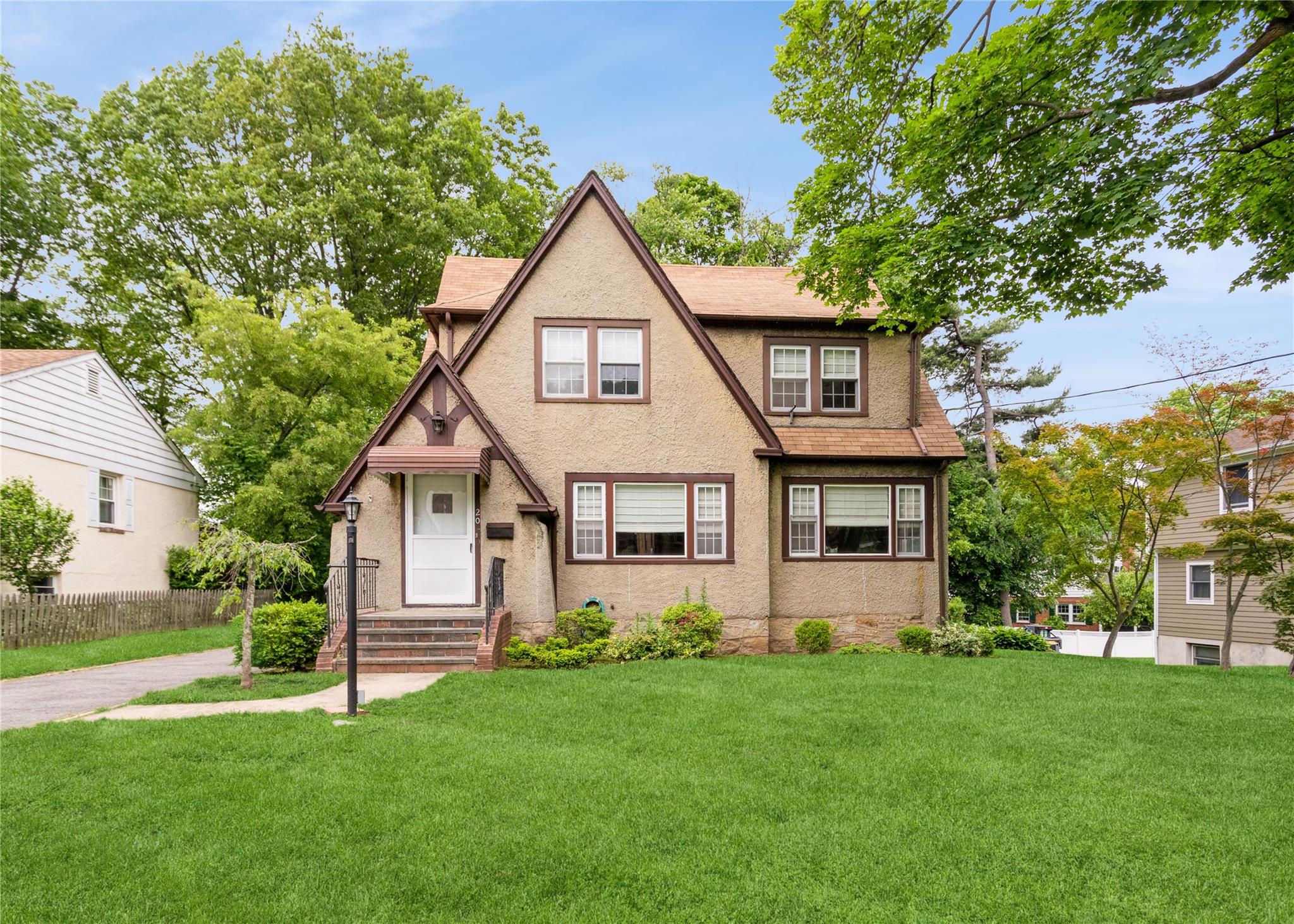 Property photo # 1