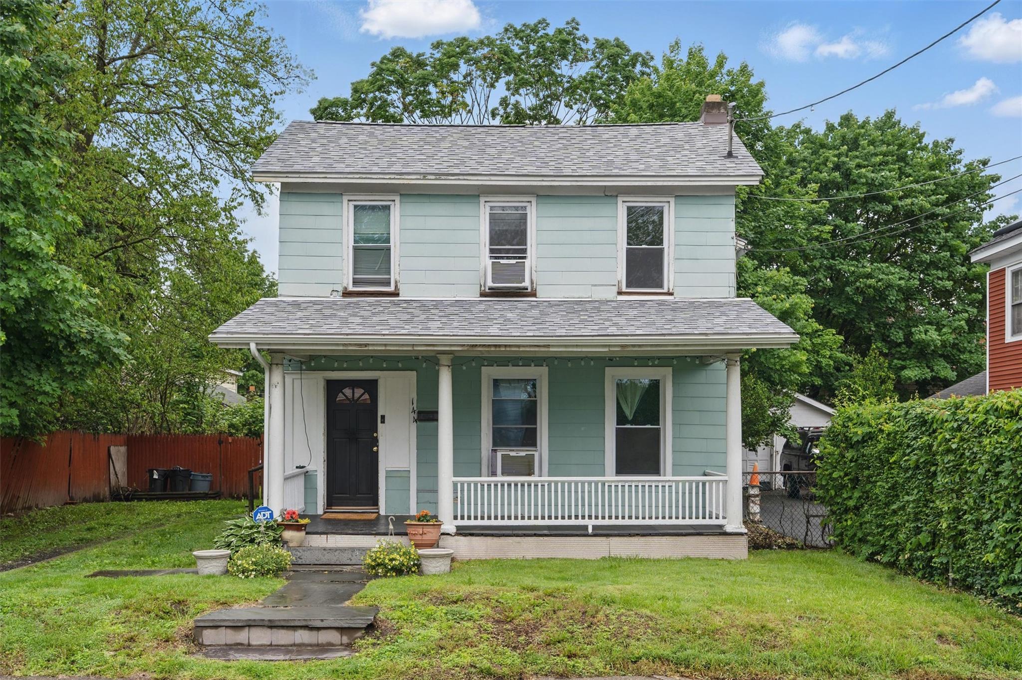 Property photo # 1