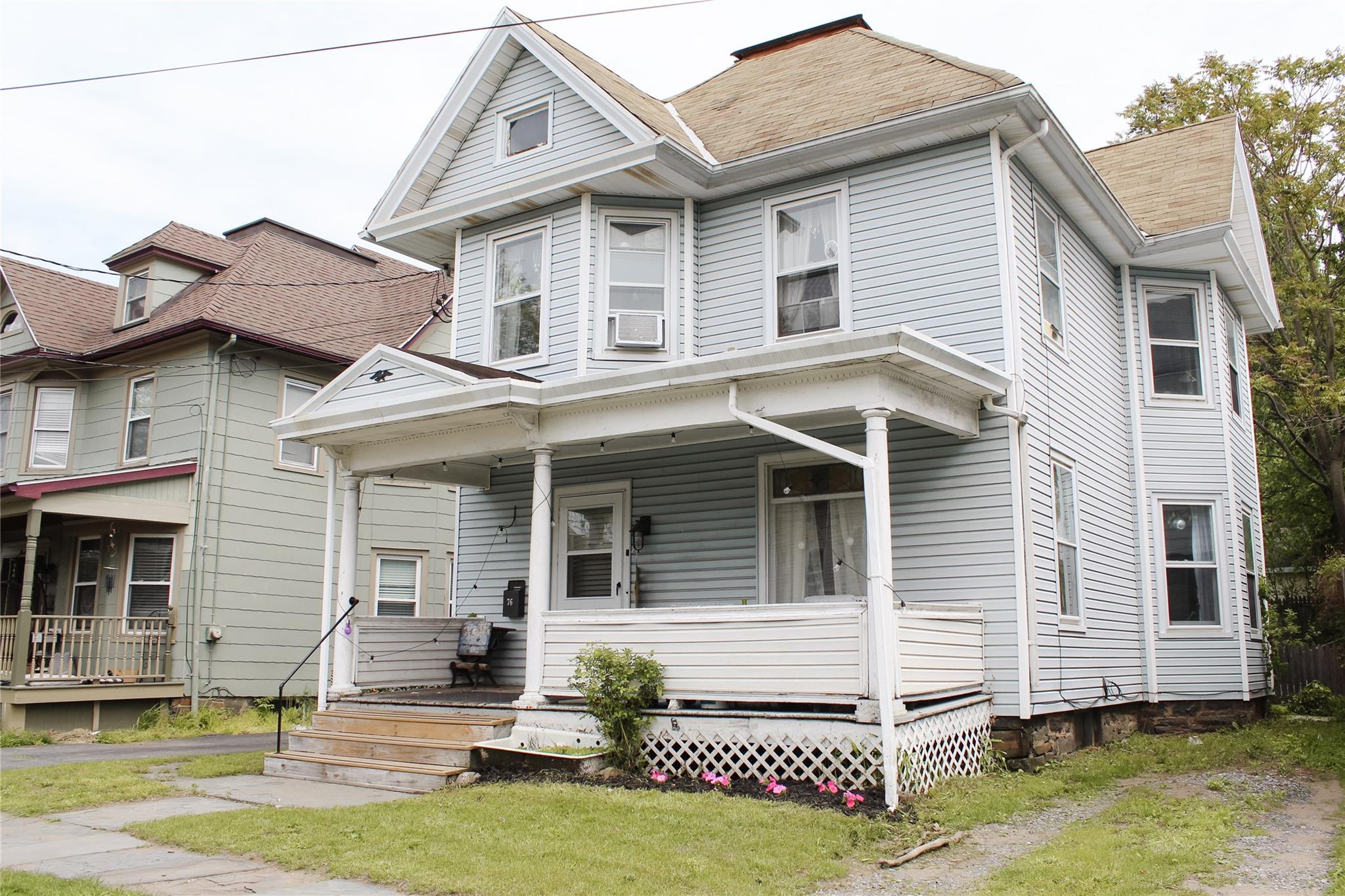Property photo # 1