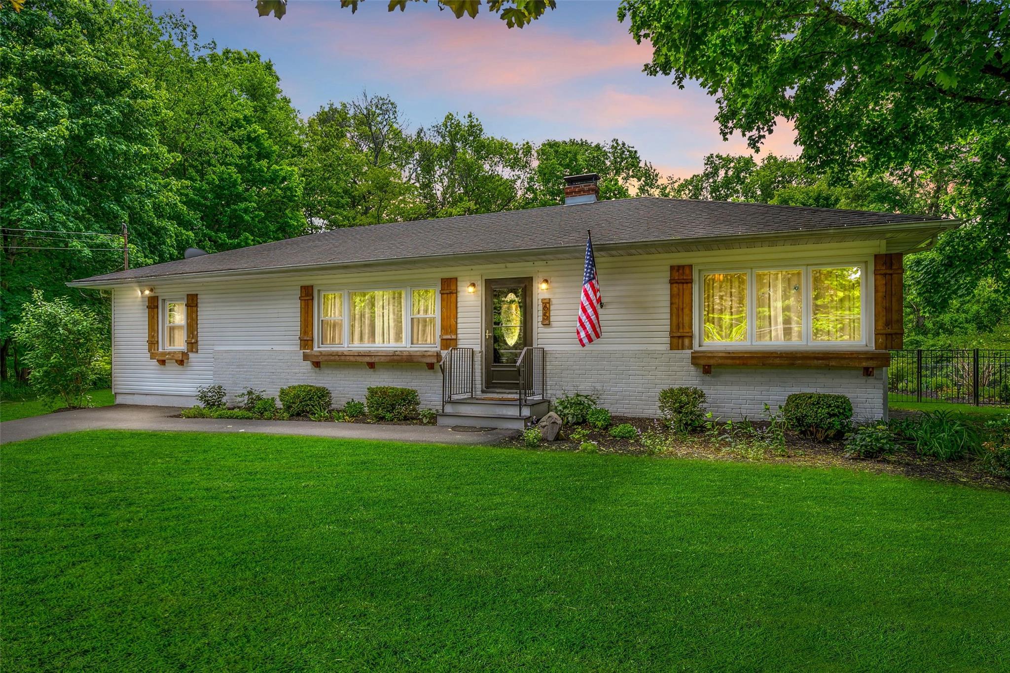 Property photo # 1