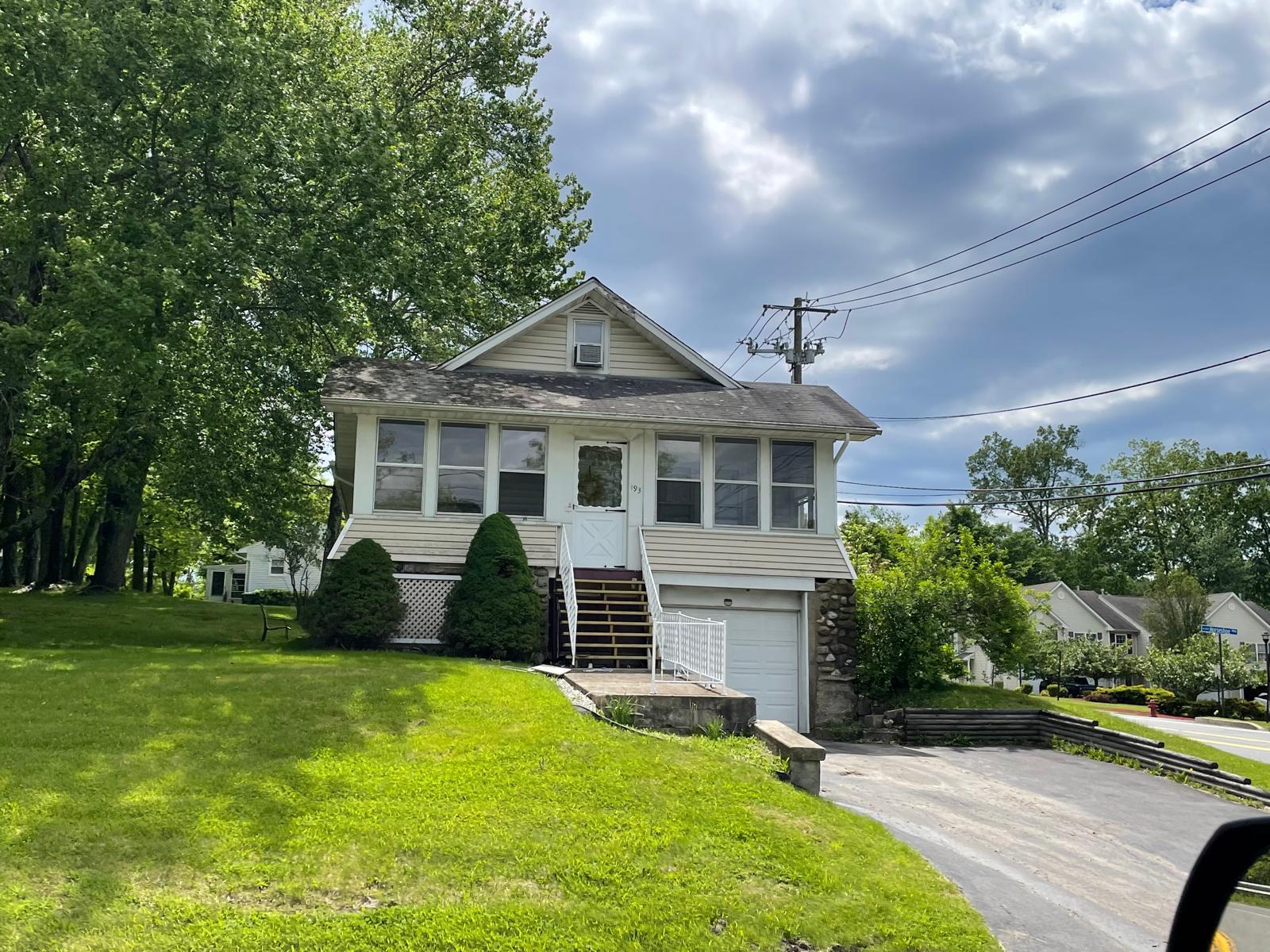 Property photo # 1