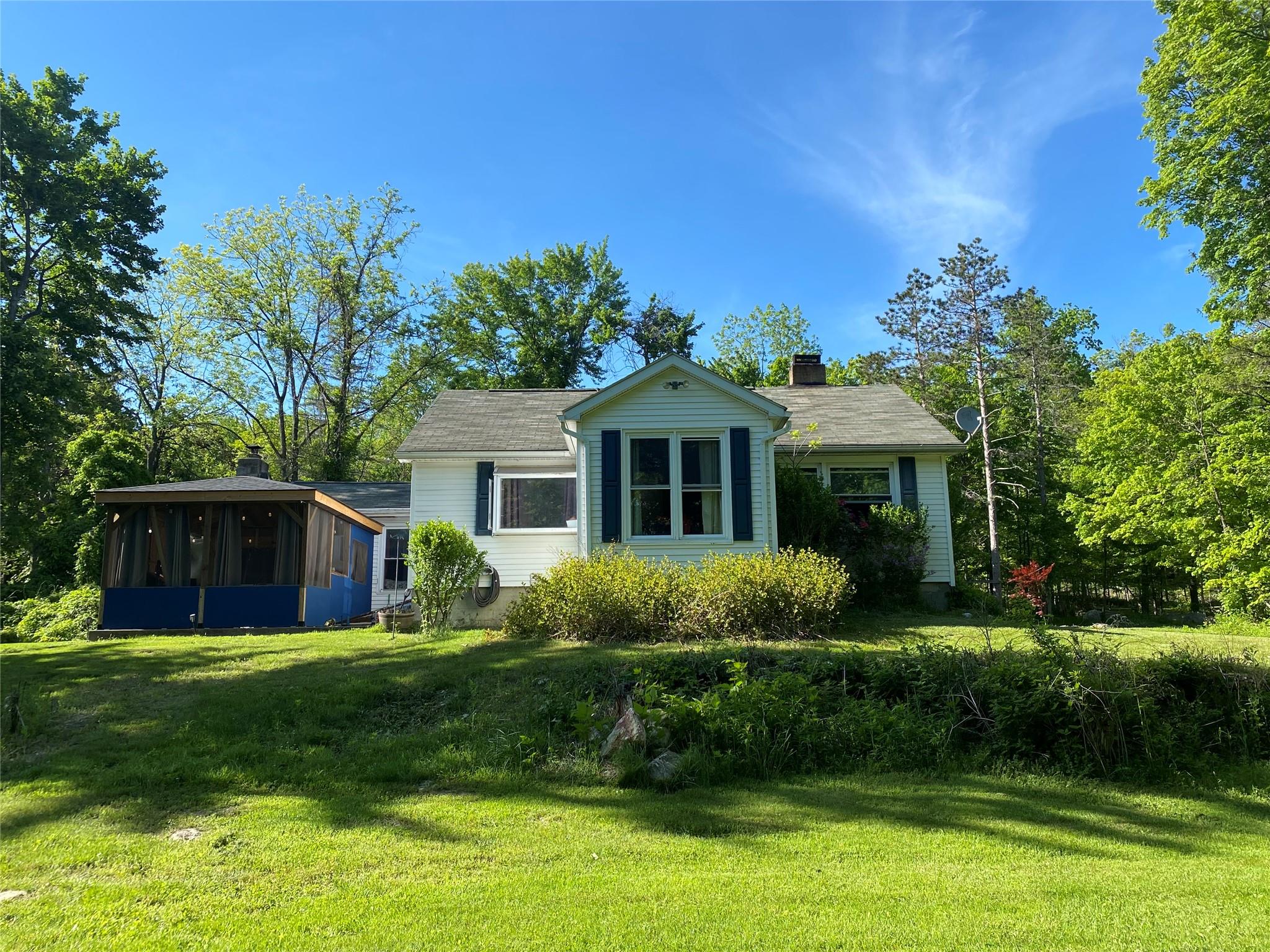 Property photo # 1