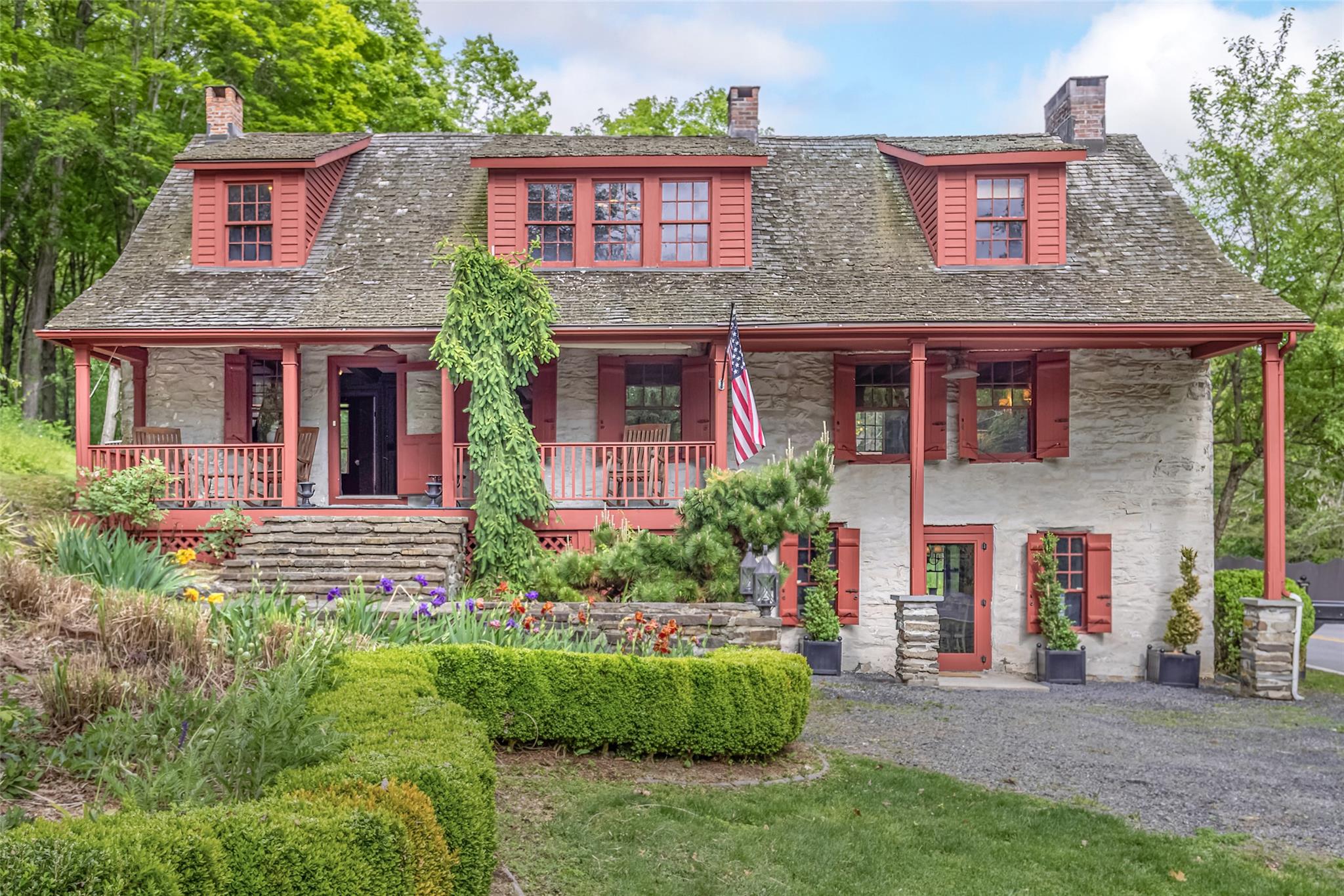Property photo # 1