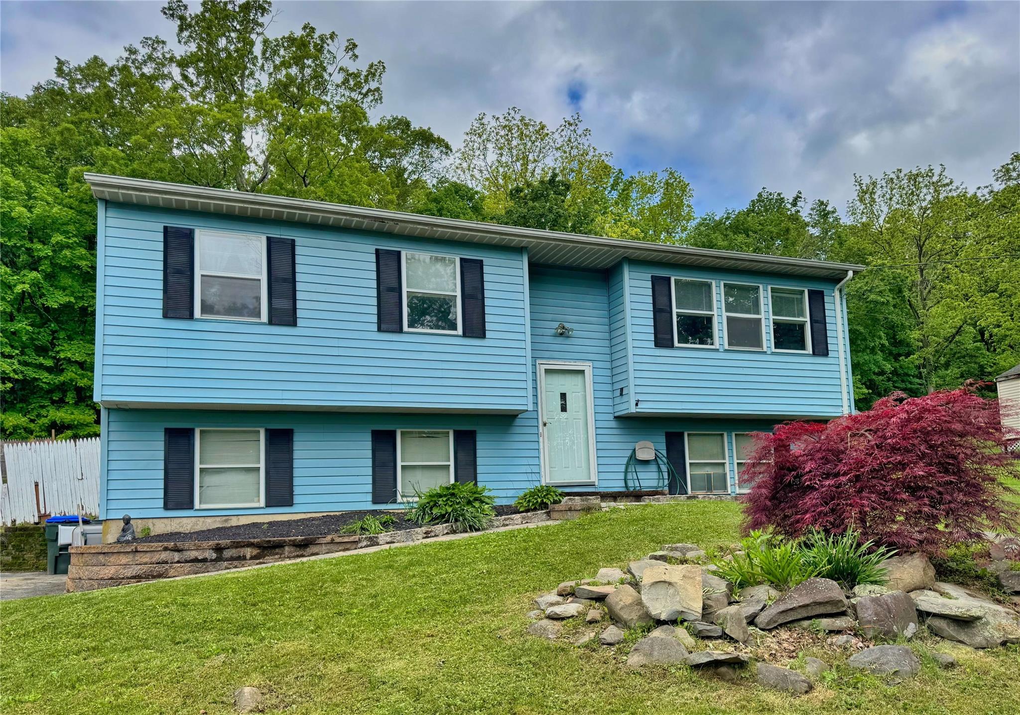 Property photo # 1