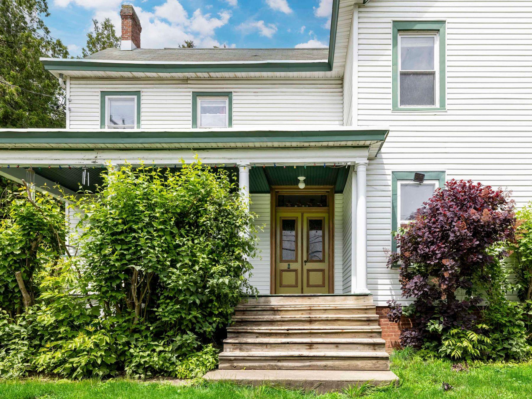 Property photo # 1