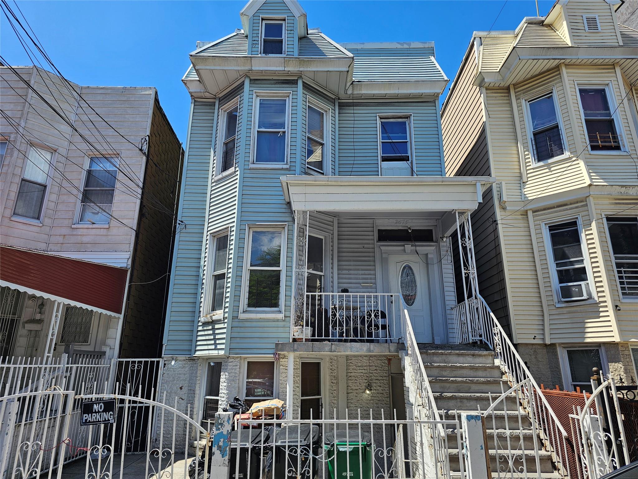 Property photo # 1