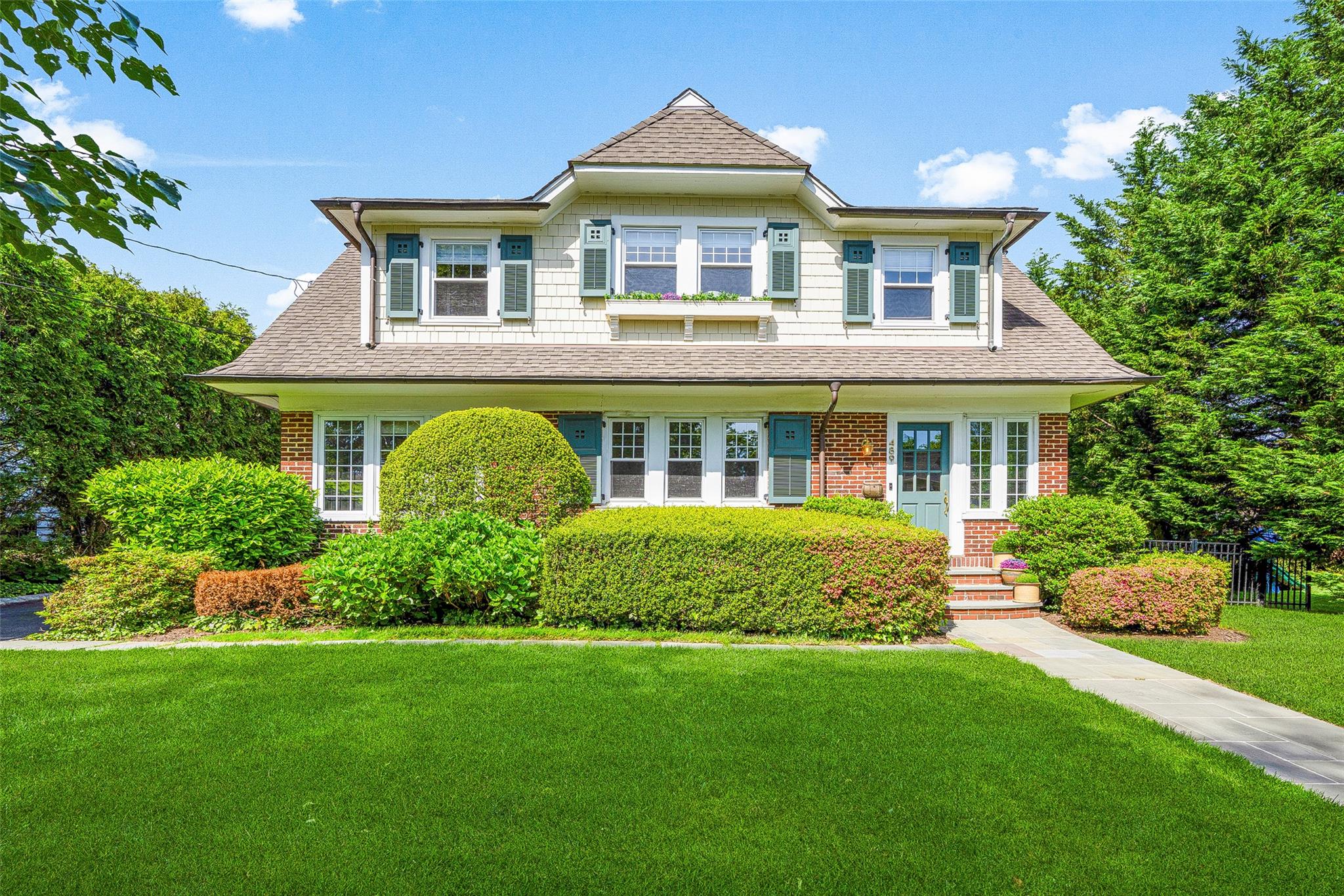 Property photo # 1