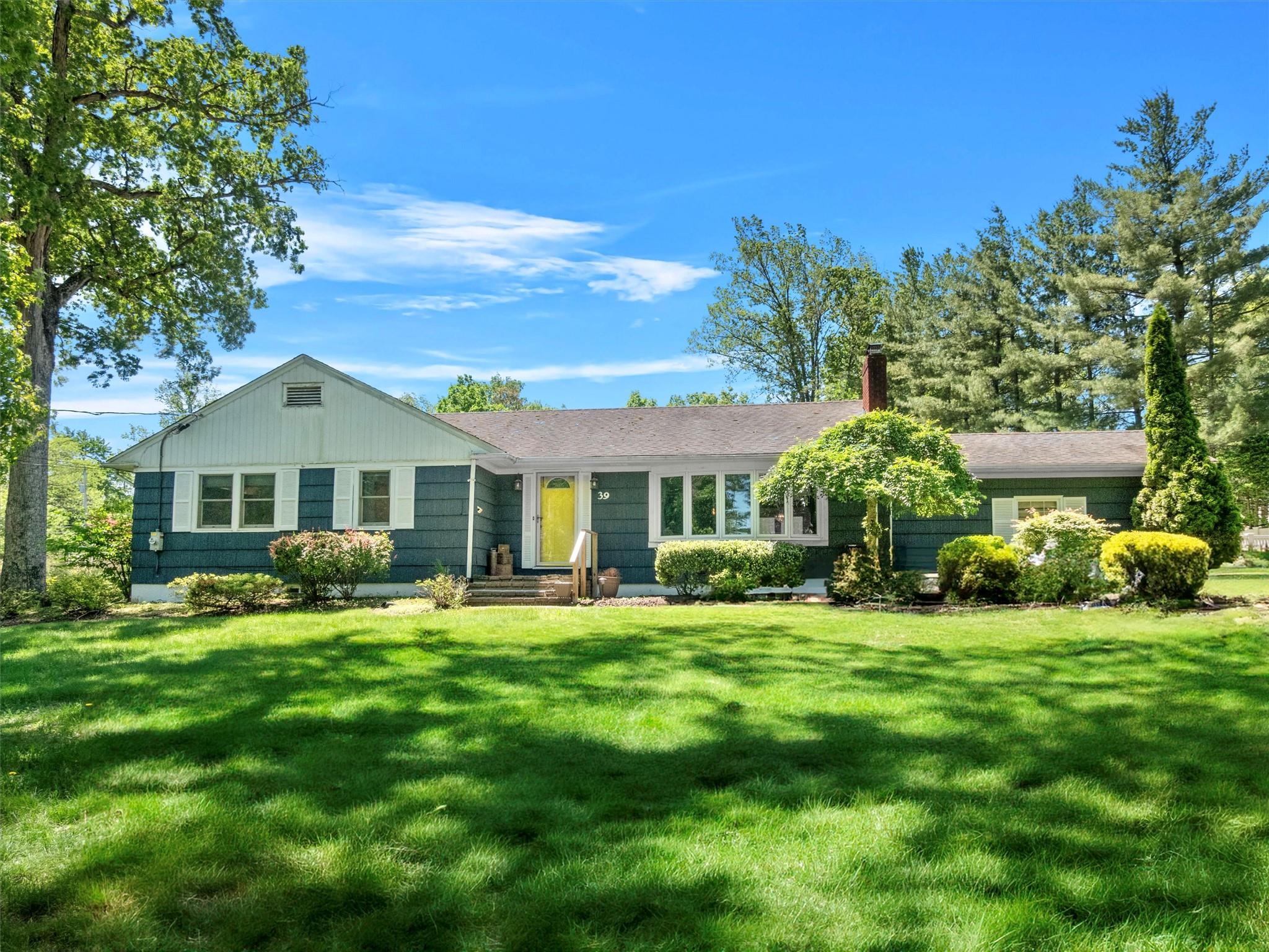 Property photo # 1