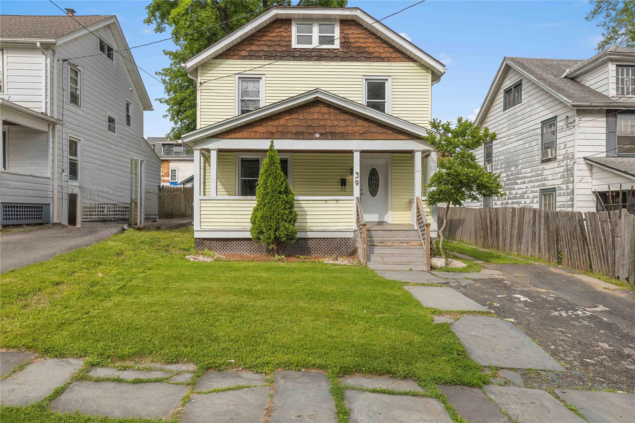 Property photo # 1