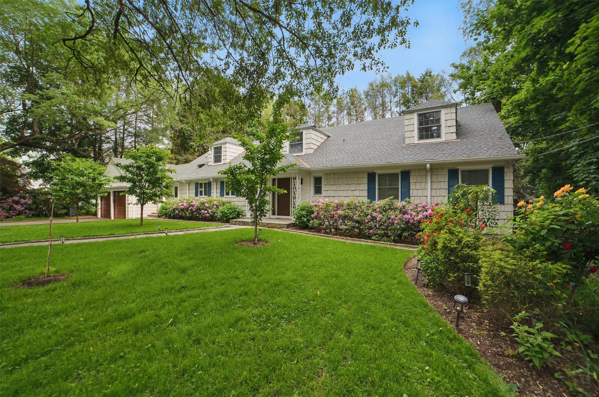 Property photo # 1